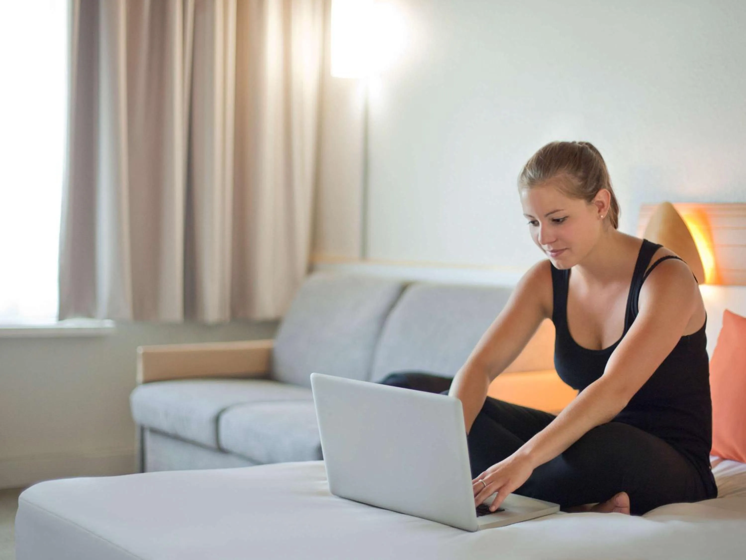 Photo of the whole room in Novotel Paris Roissy CDG Convention