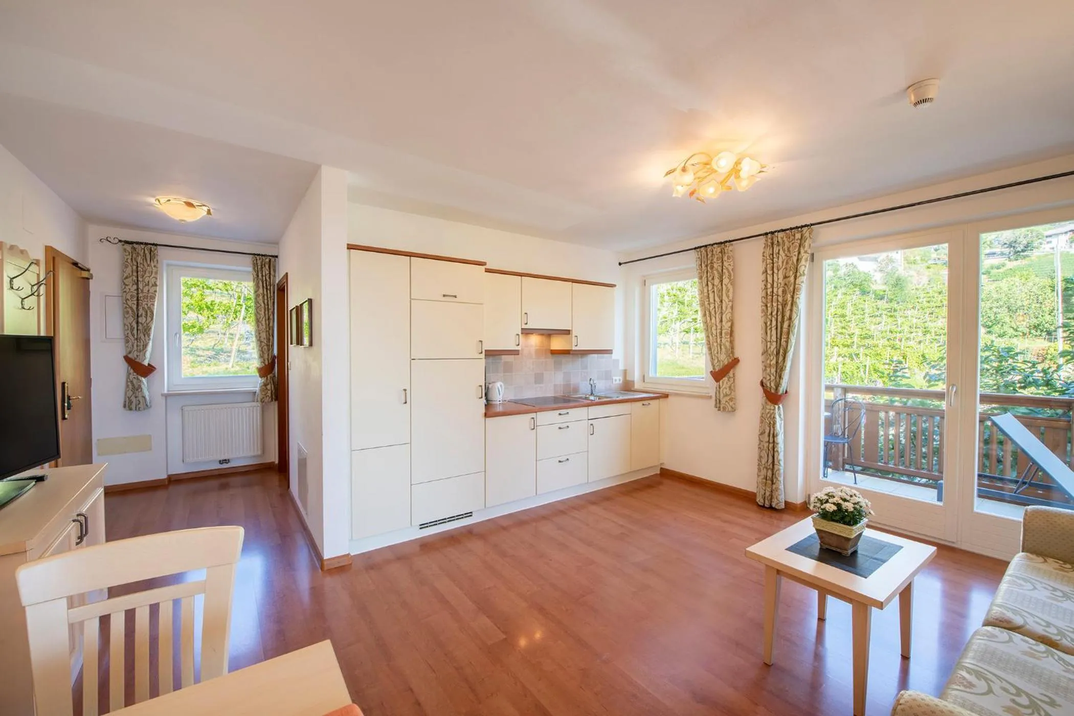 Appartement Tschivon