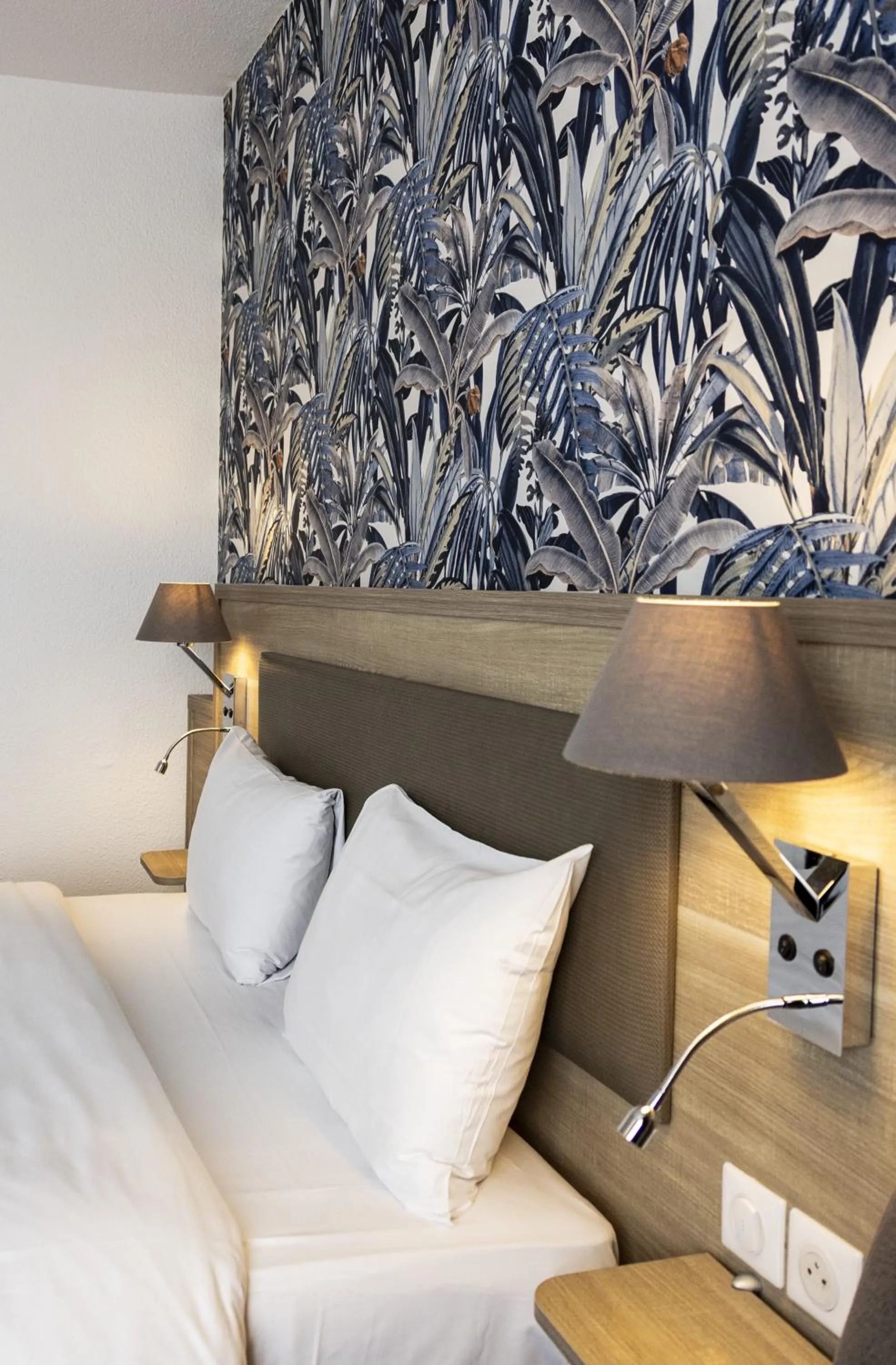 Bed in Campanile Troyes Nord - Barberey