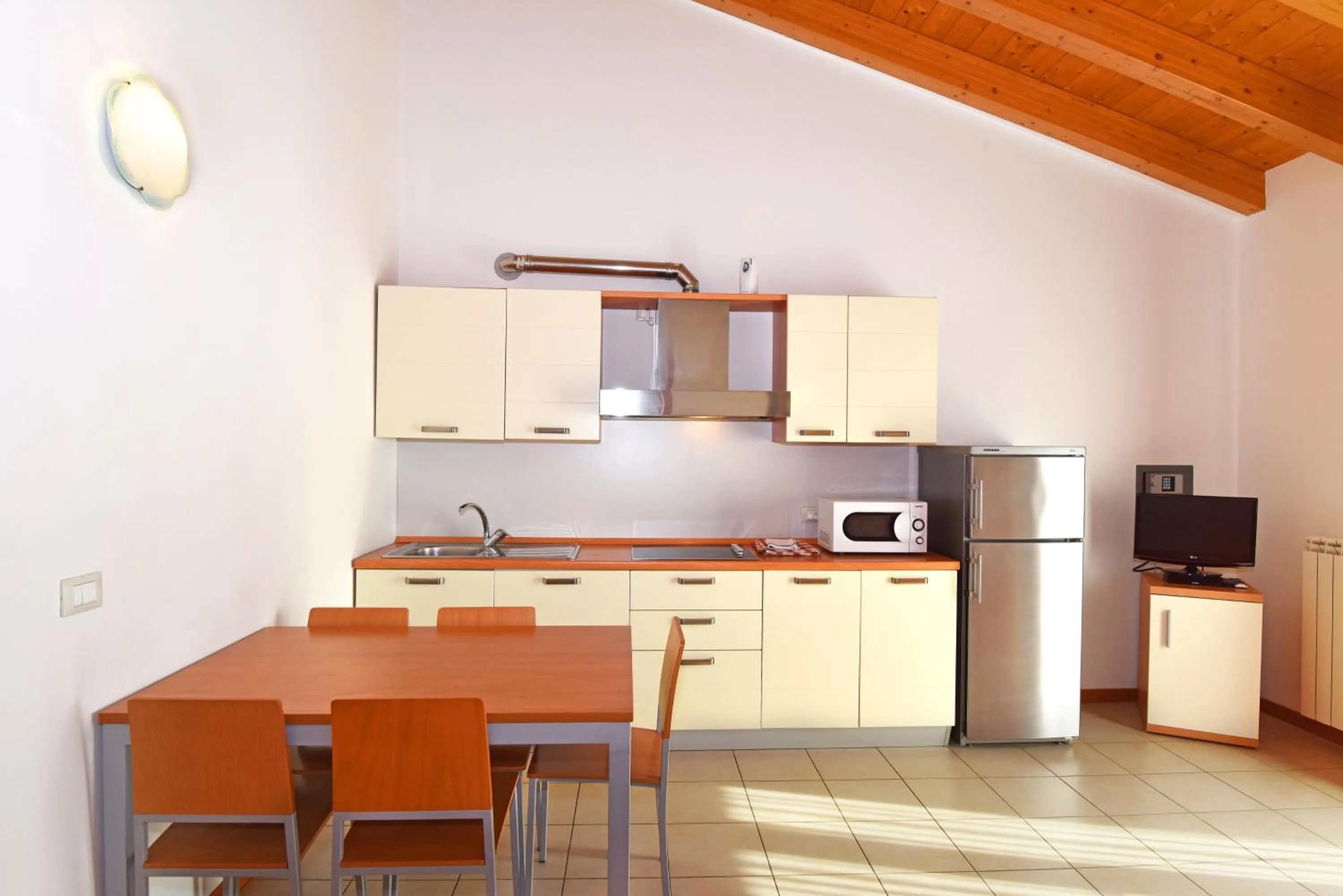 Kitchen or kitchenette in Hotel Villa Olga