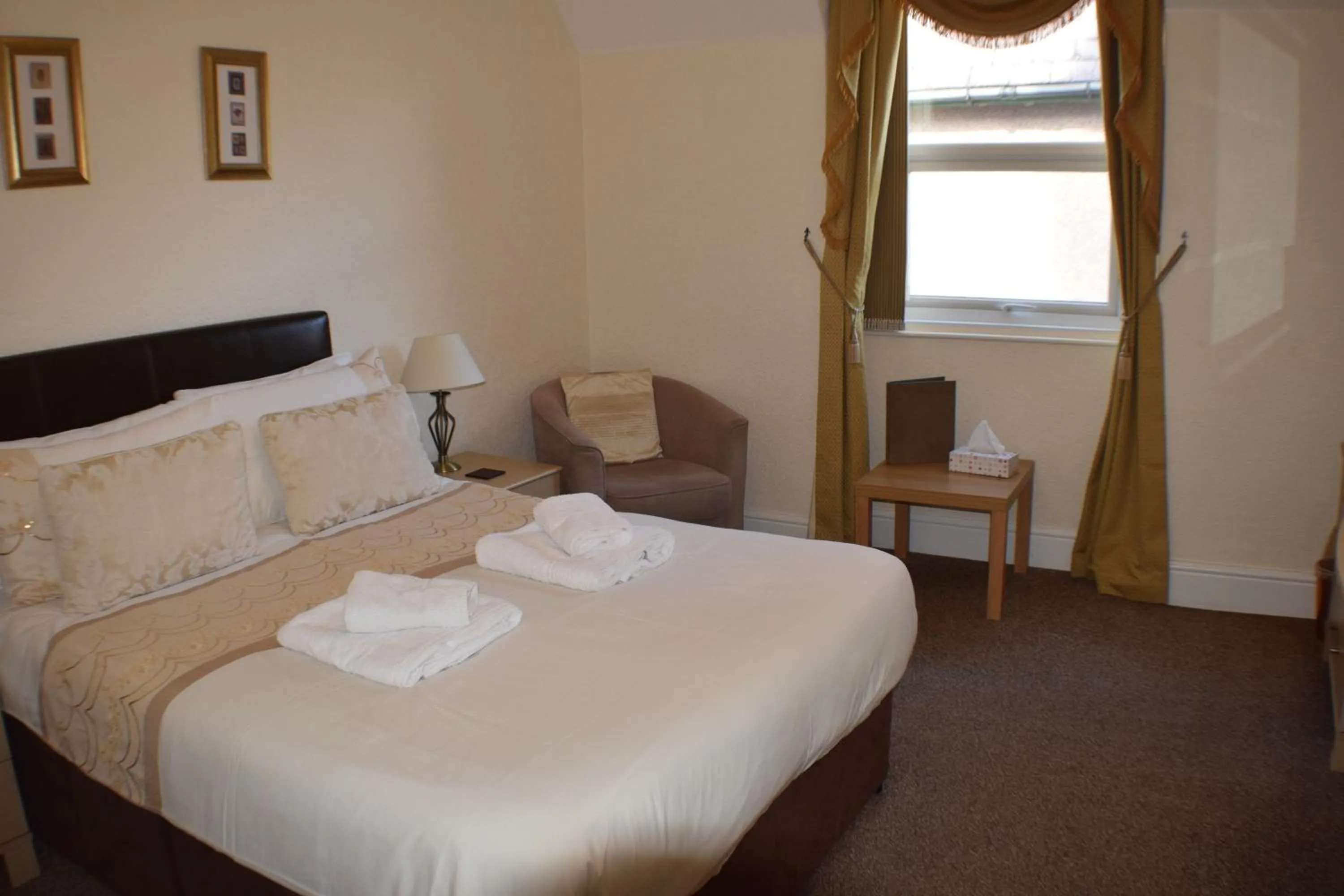 Bed in Cedar Lodge