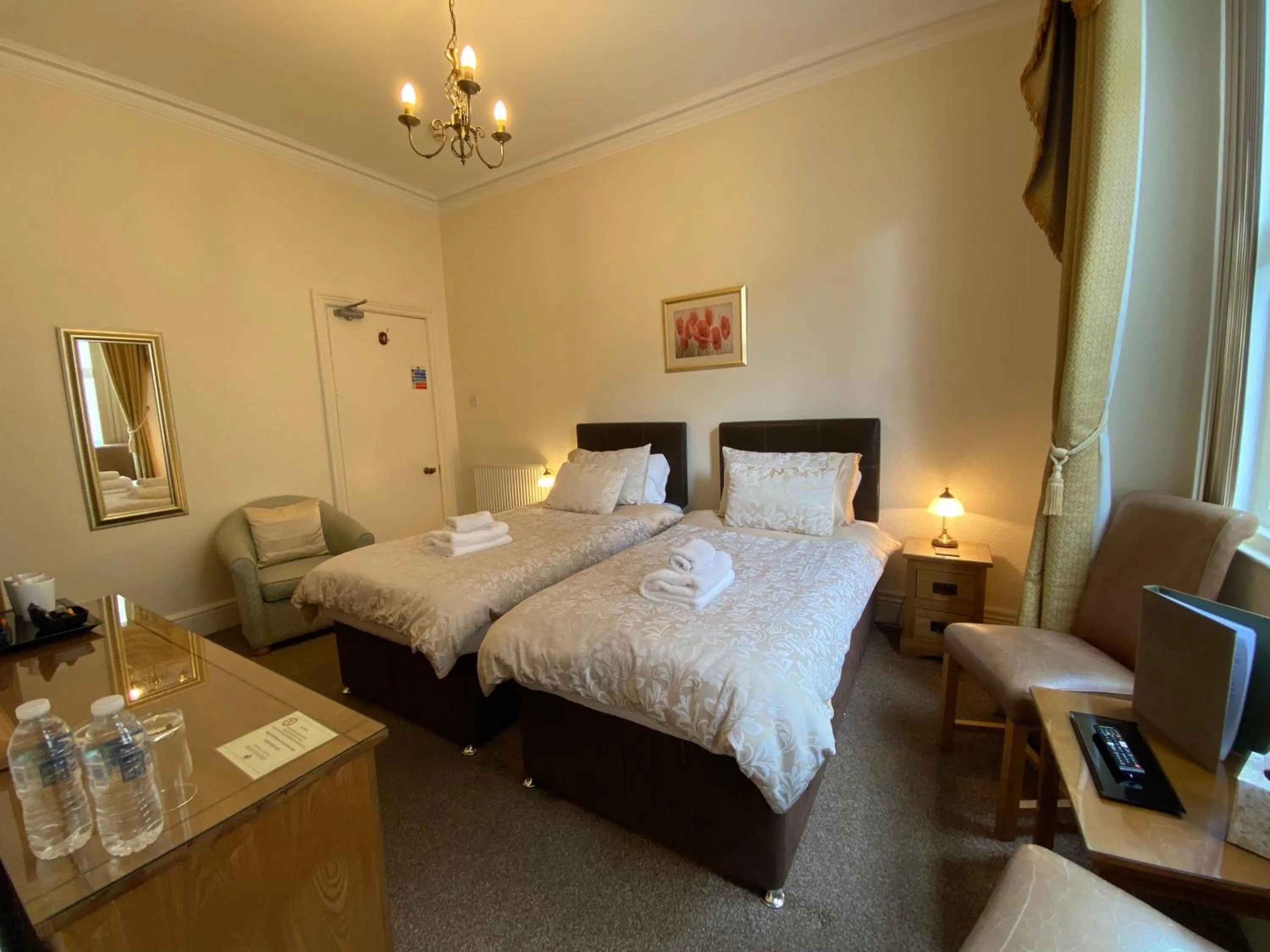 Bed in Cedar Lodge