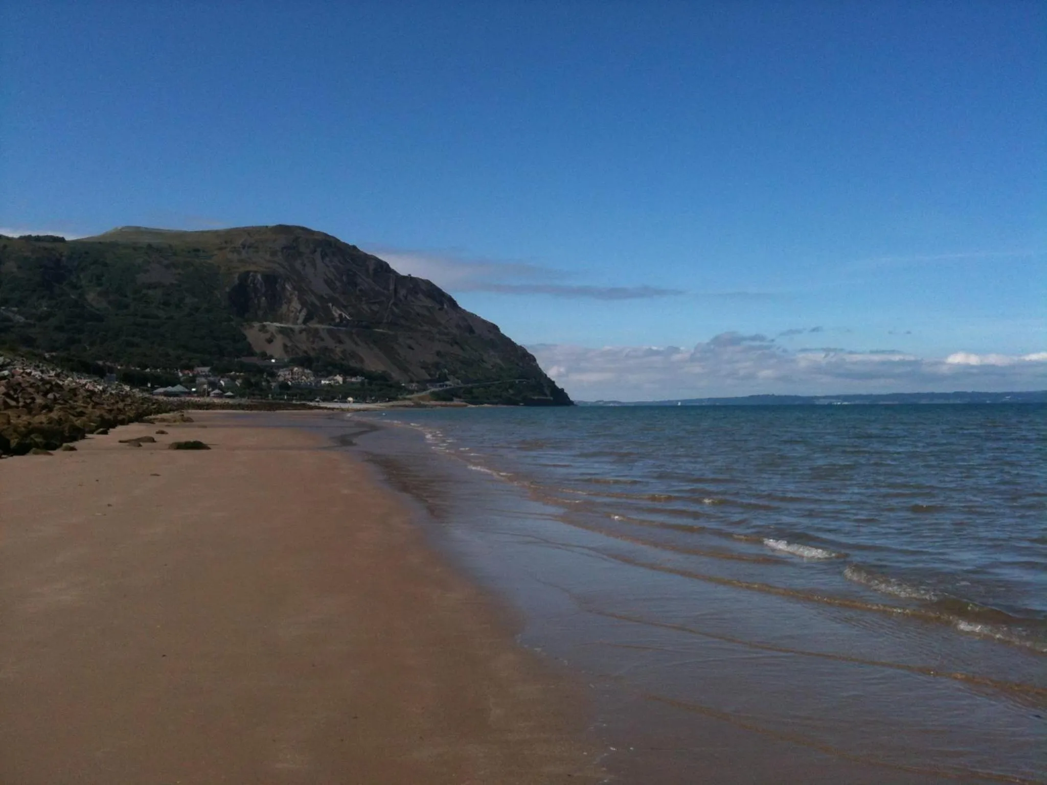 Beach in Cedar Lodge