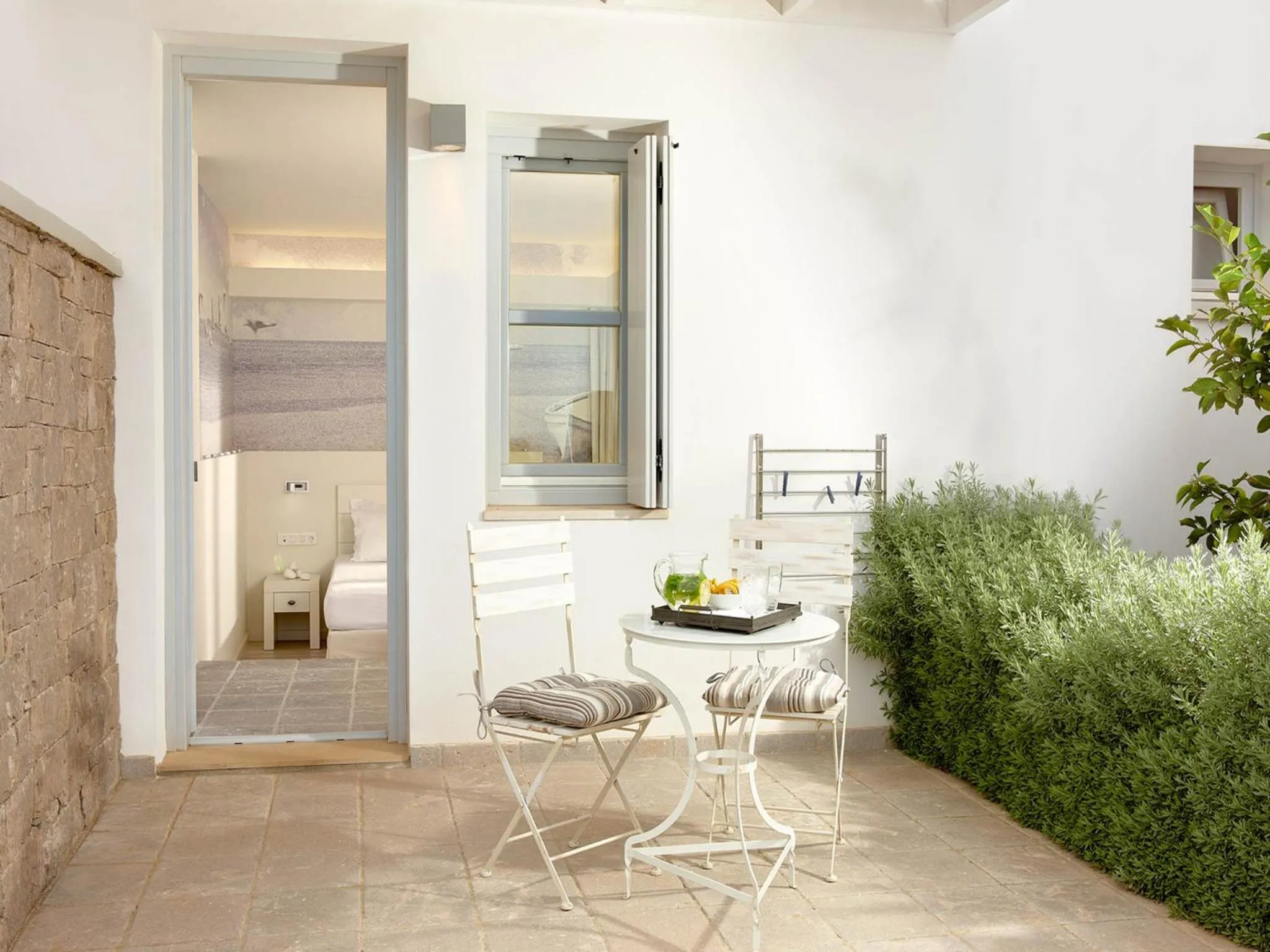 Patio in Skyros Ammos Hotel