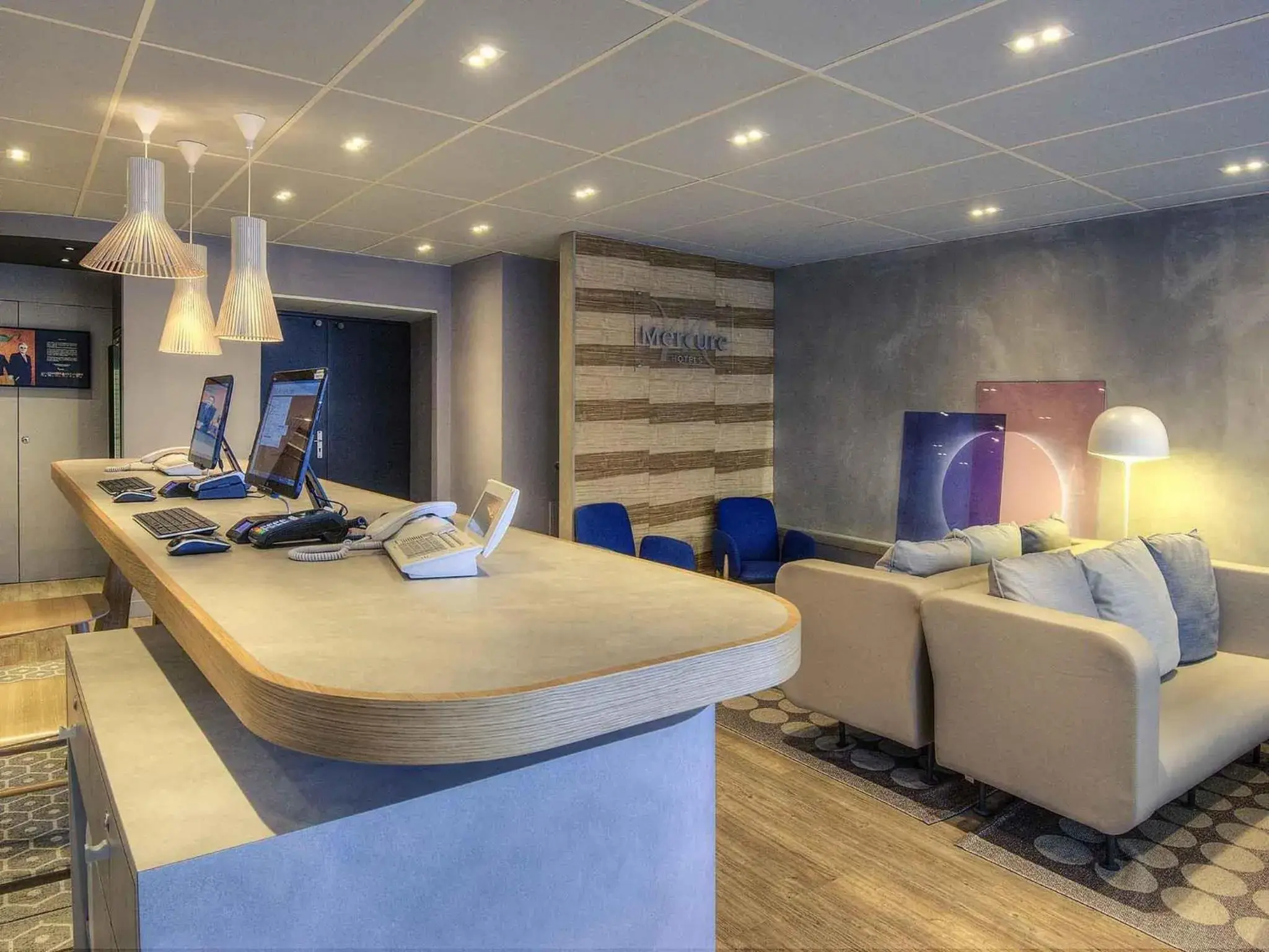 Property building in Mercure Nice Promenade Des Anglais Property building in Mercure Nice Promenade Des Anglais