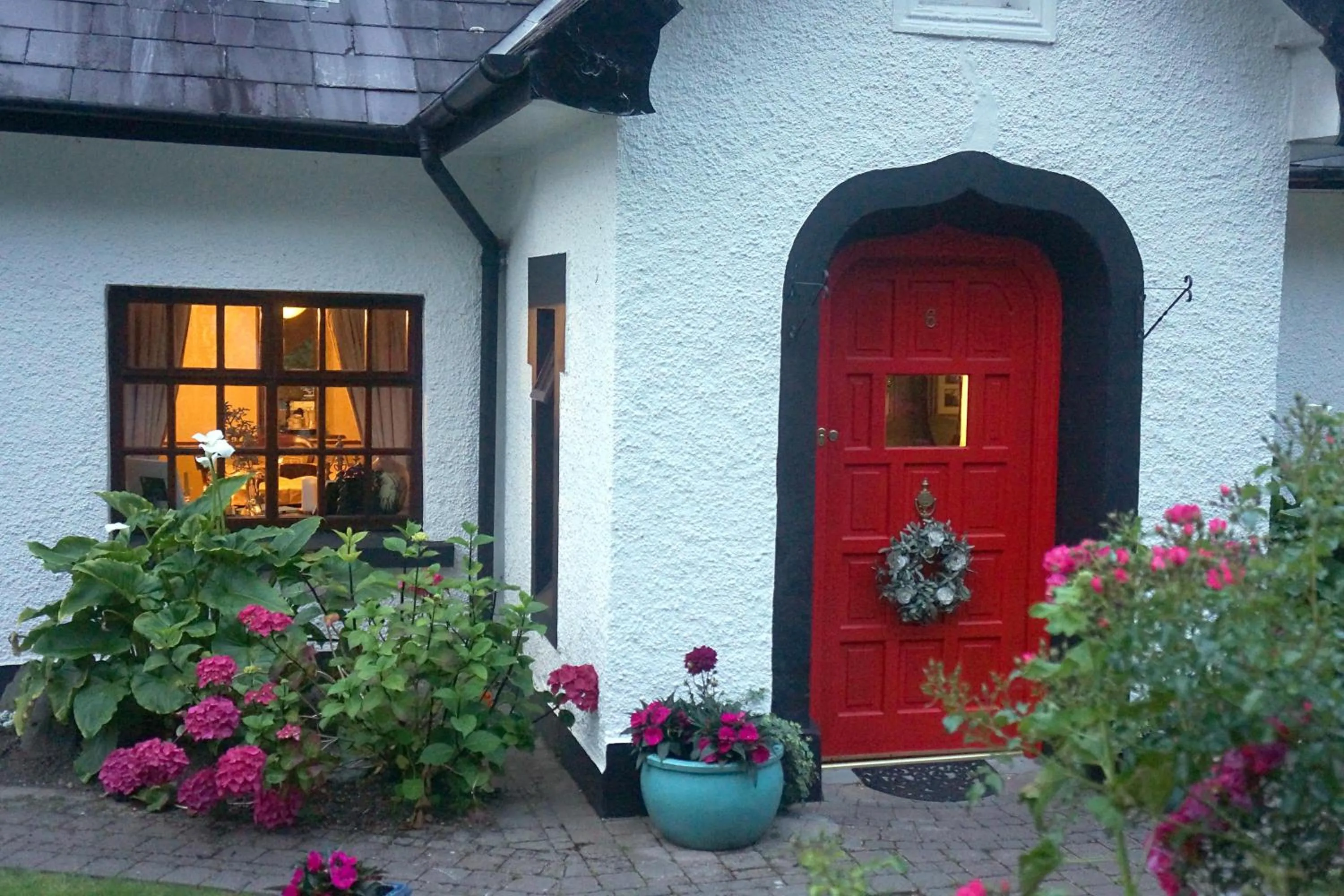 Property building in Ivy Cottage B&B