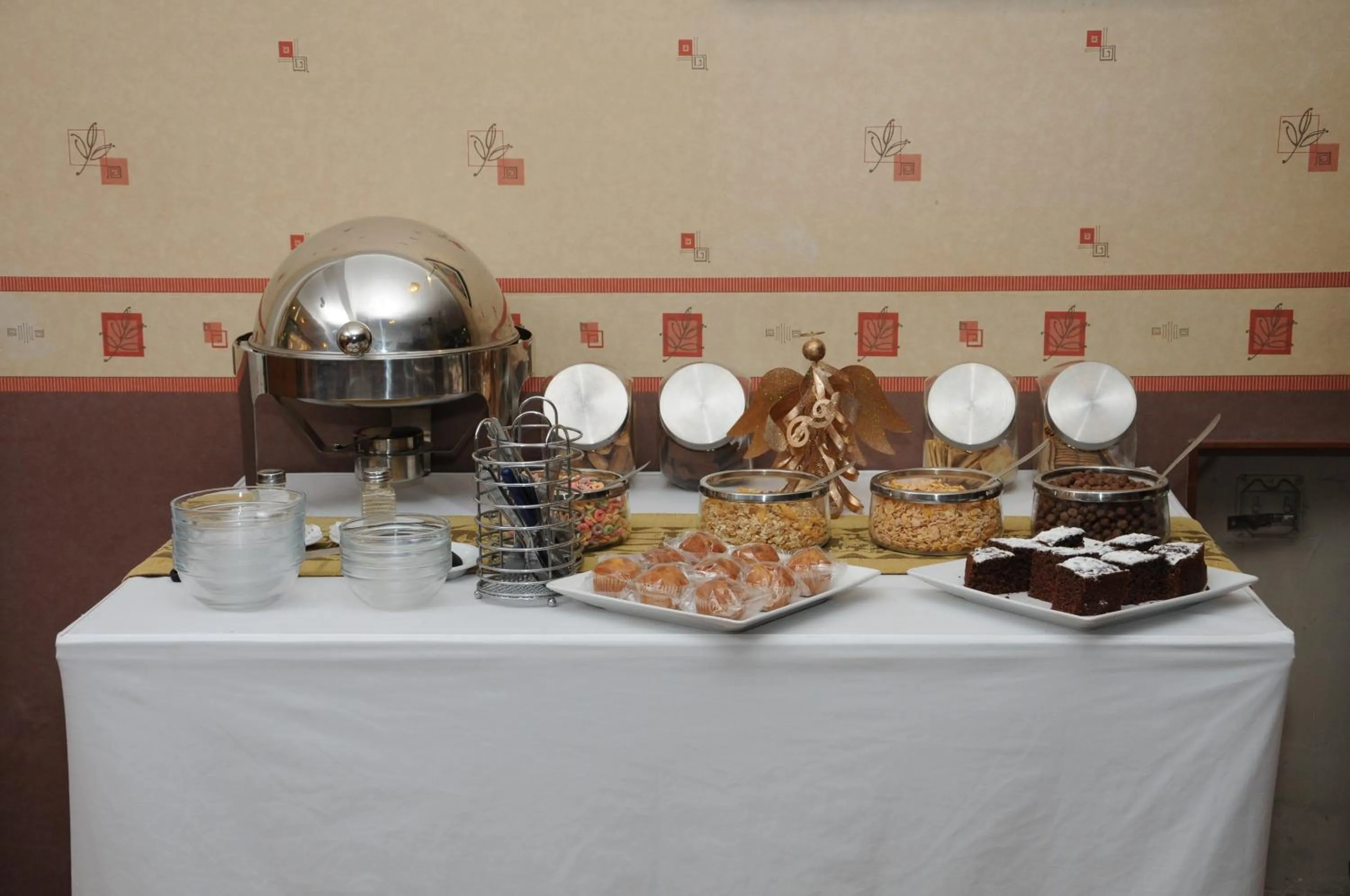 Continental breakfast in Los Monjes Hotel