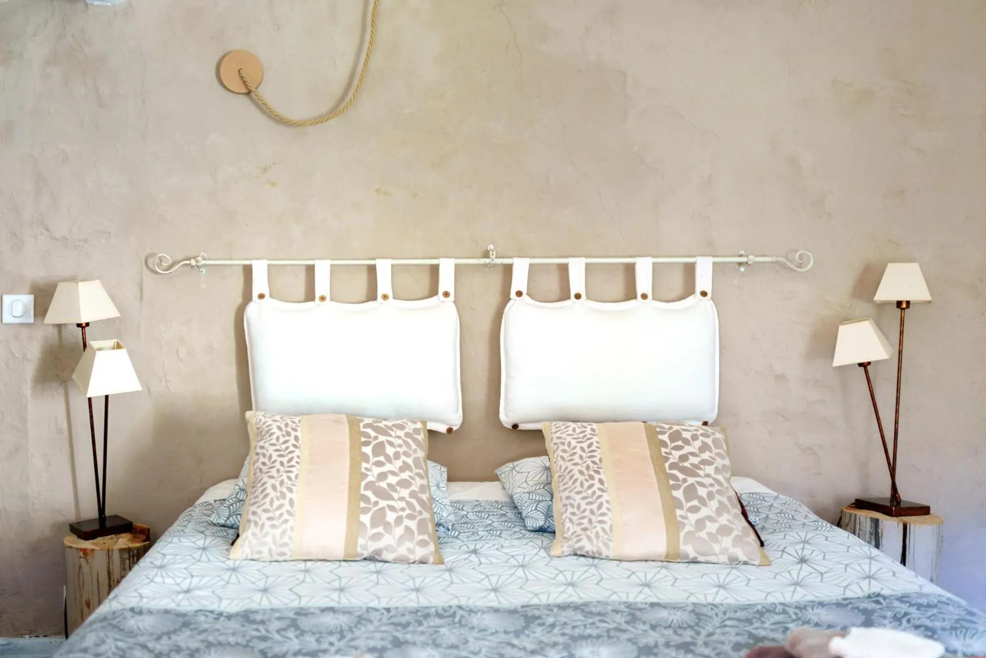 Bed in La Maison de Marguerite