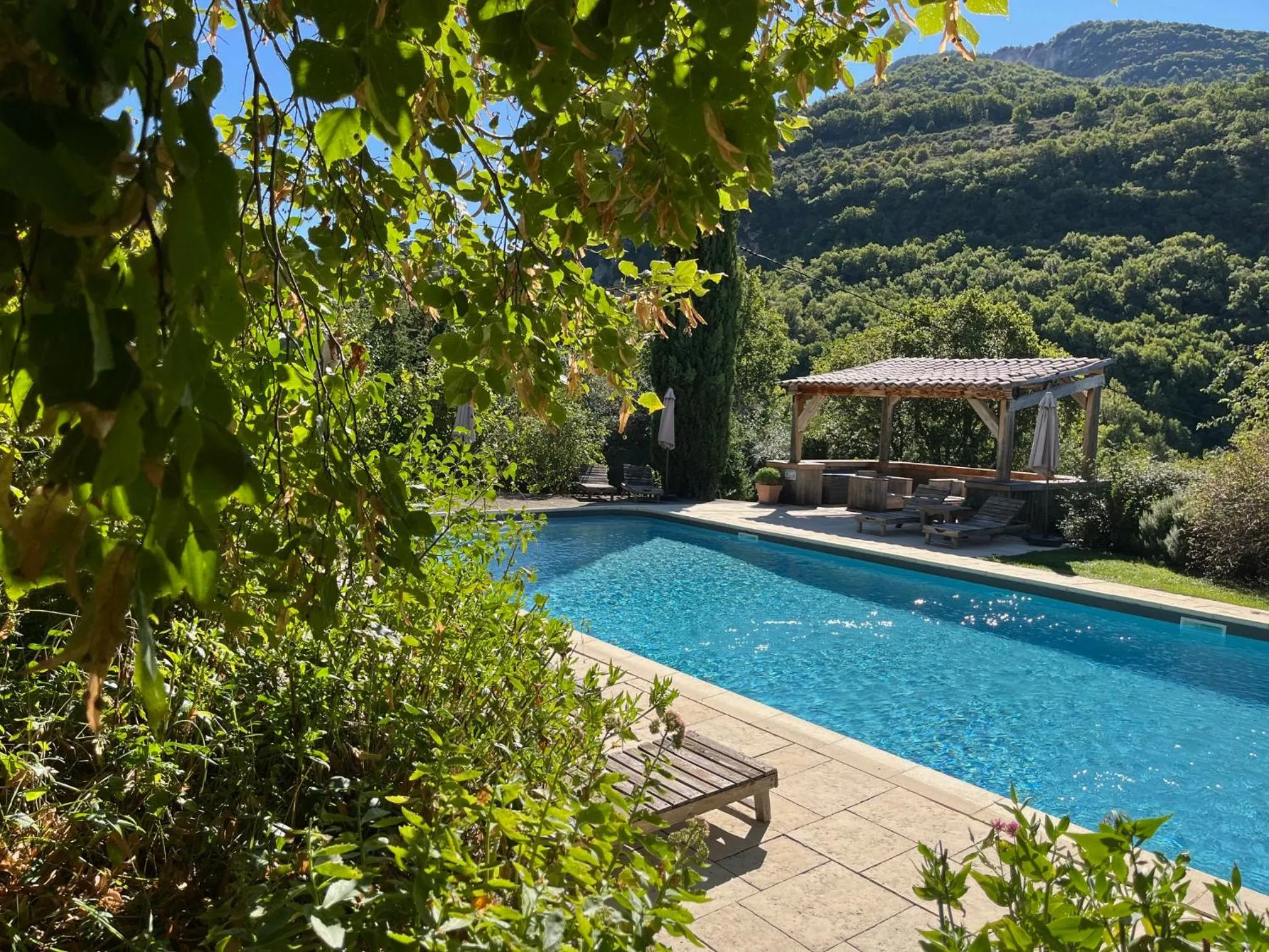 Swimming pool in La Maison de Marguerite