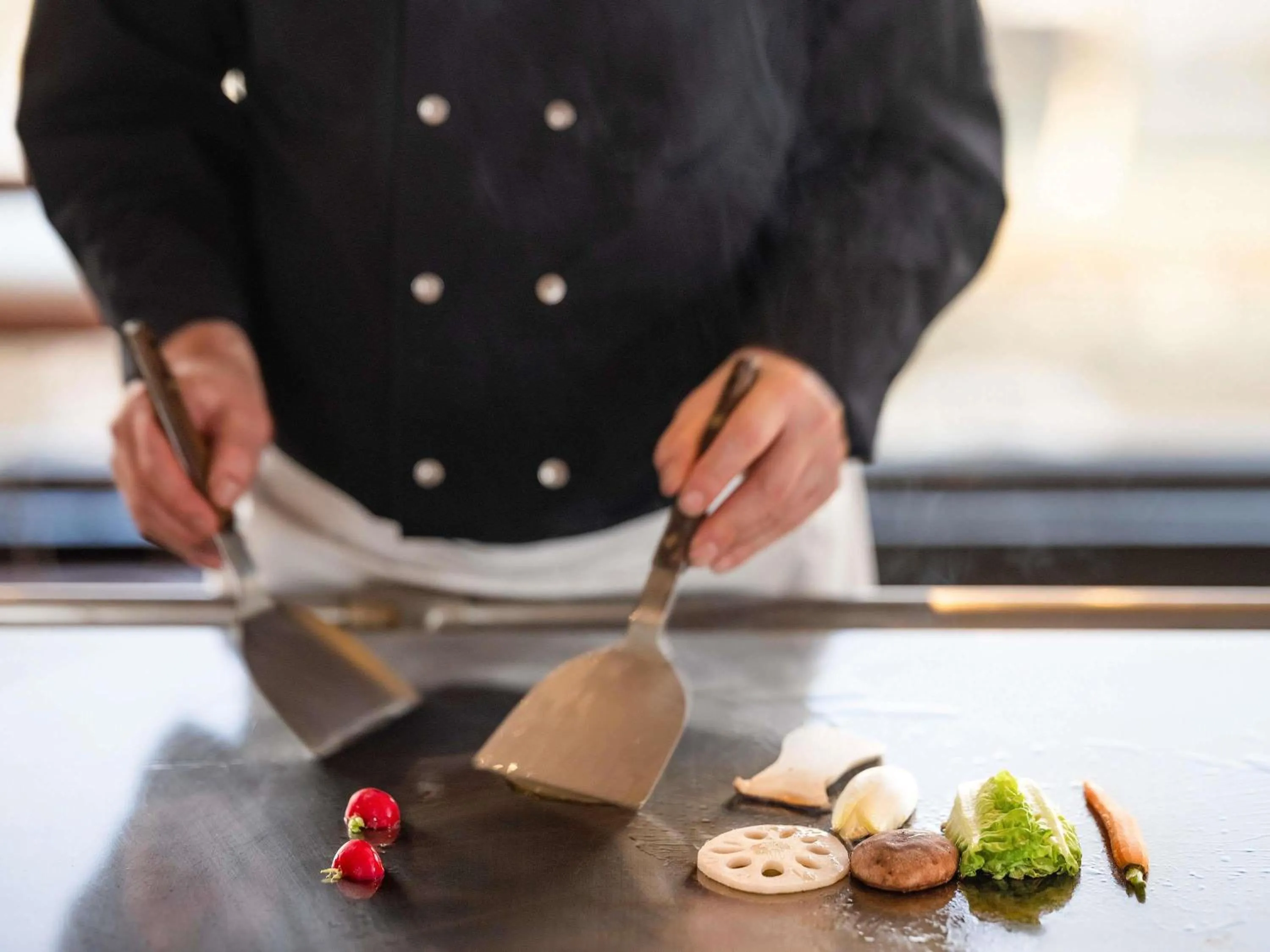 Restaurant/places to eat in Novotel Paris Centre Tour Eiffel