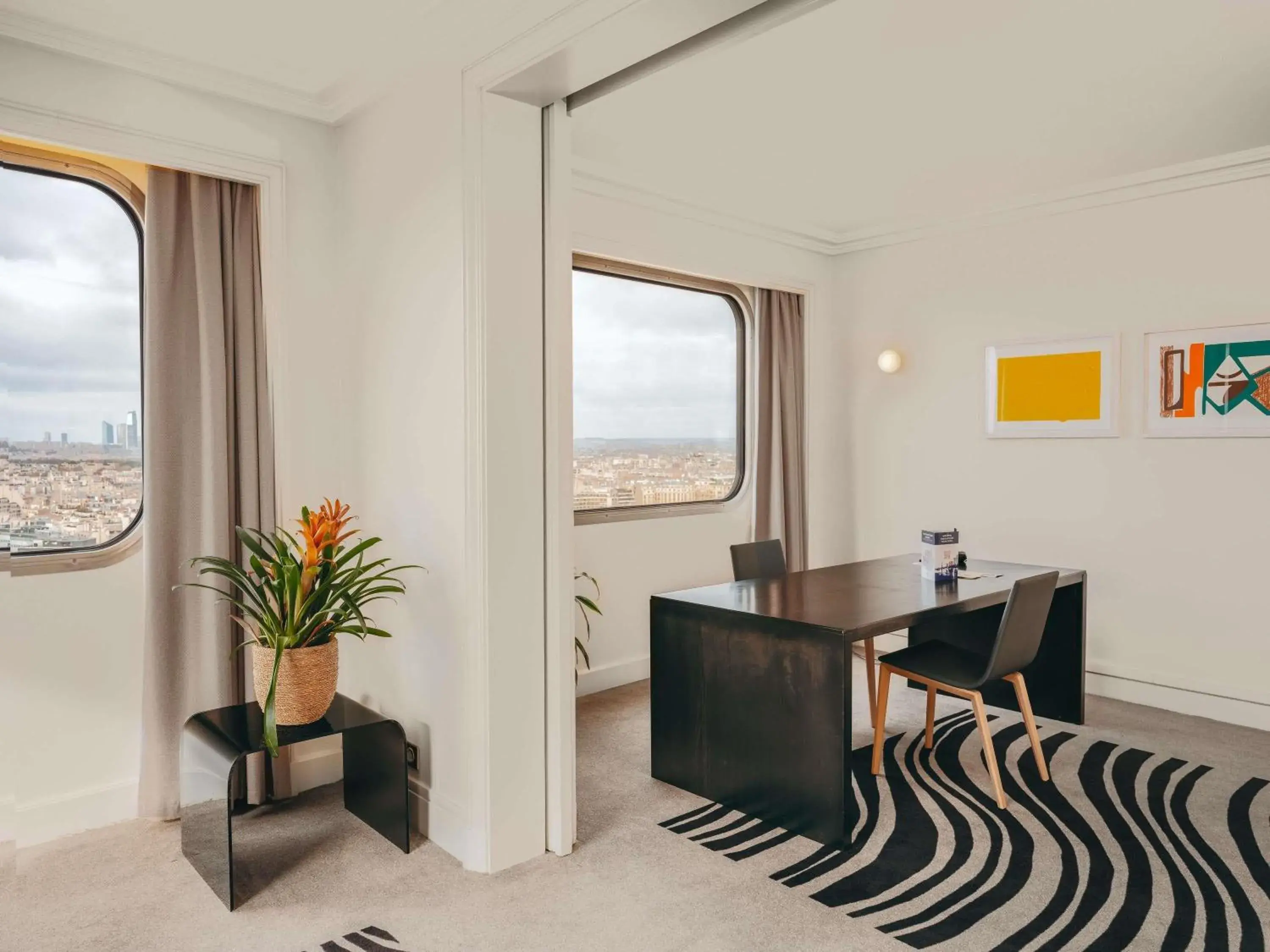 Bedroom in Novotel Paris Centre Tour Eiffel Bedroom in Novotel Paris Centre Tour Eiffel