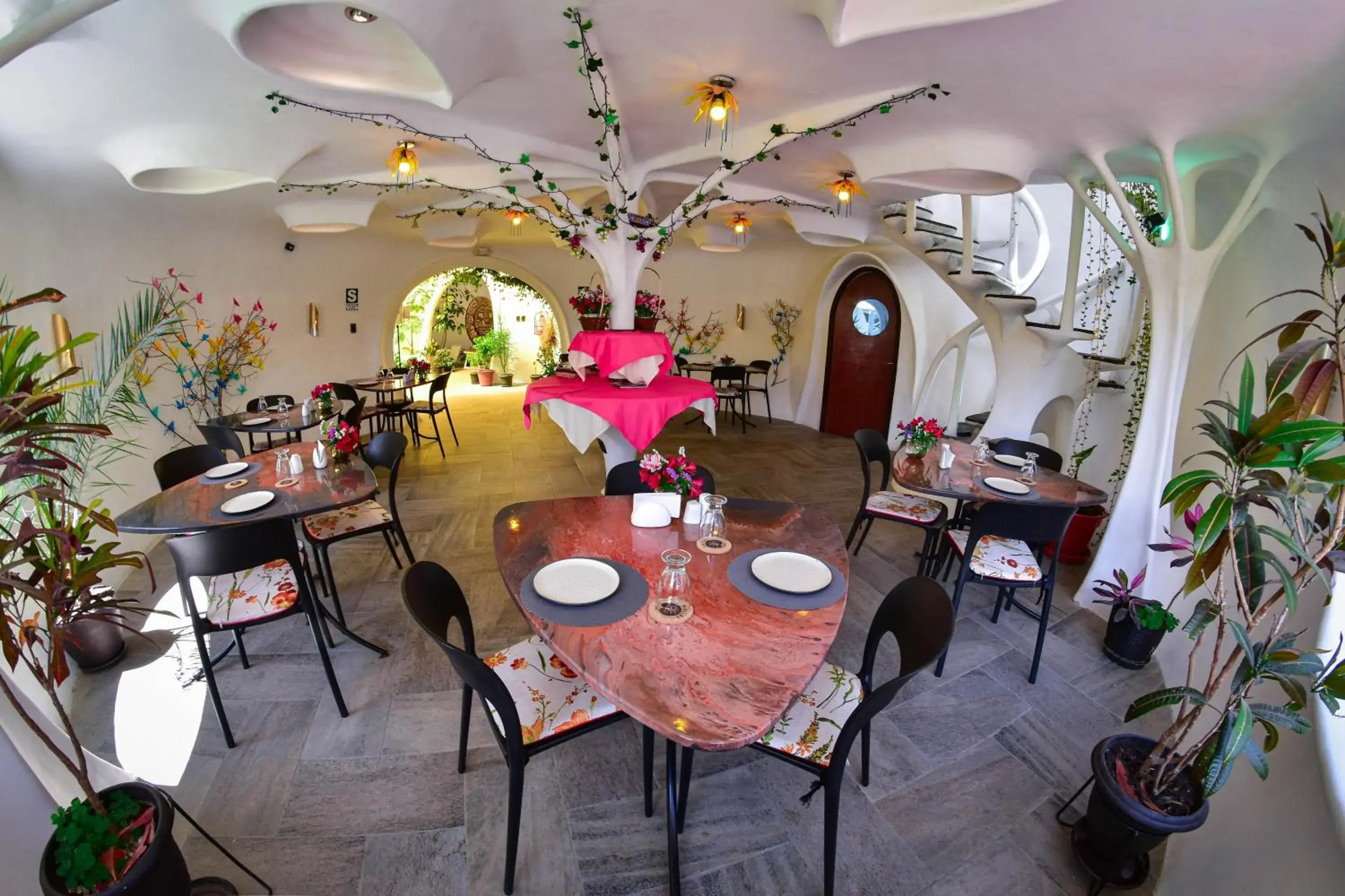 Restaurant/places to eat in Wifala Harmony Hotel Restaurant/places to eat in Wifala Harmony Hotel