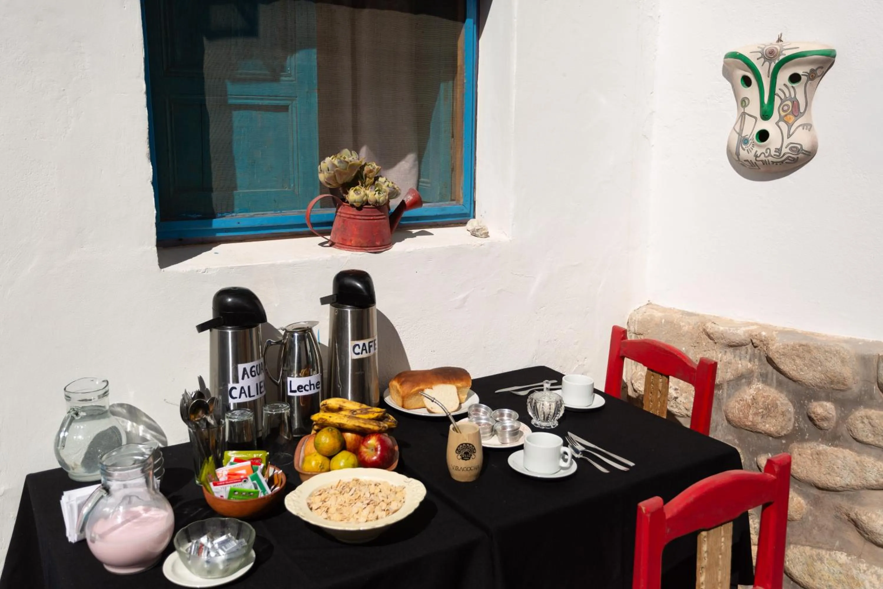 Viracocha Art Hostel Cachi