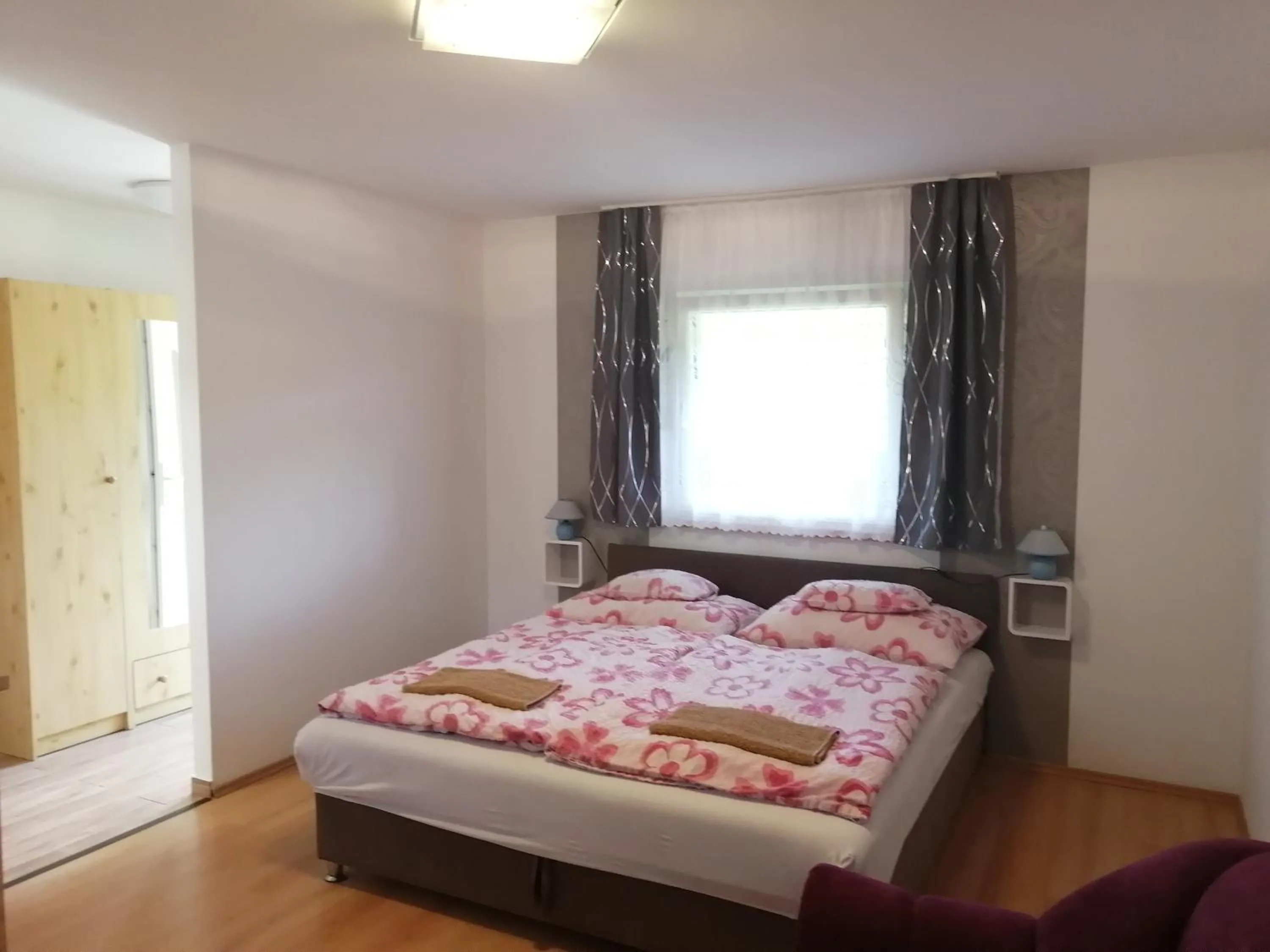 Bed in Tünde Apartman