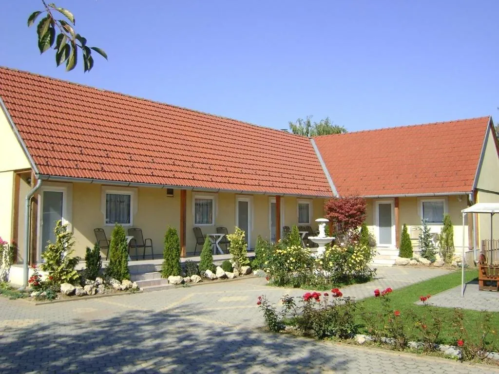 Tünde Apartman