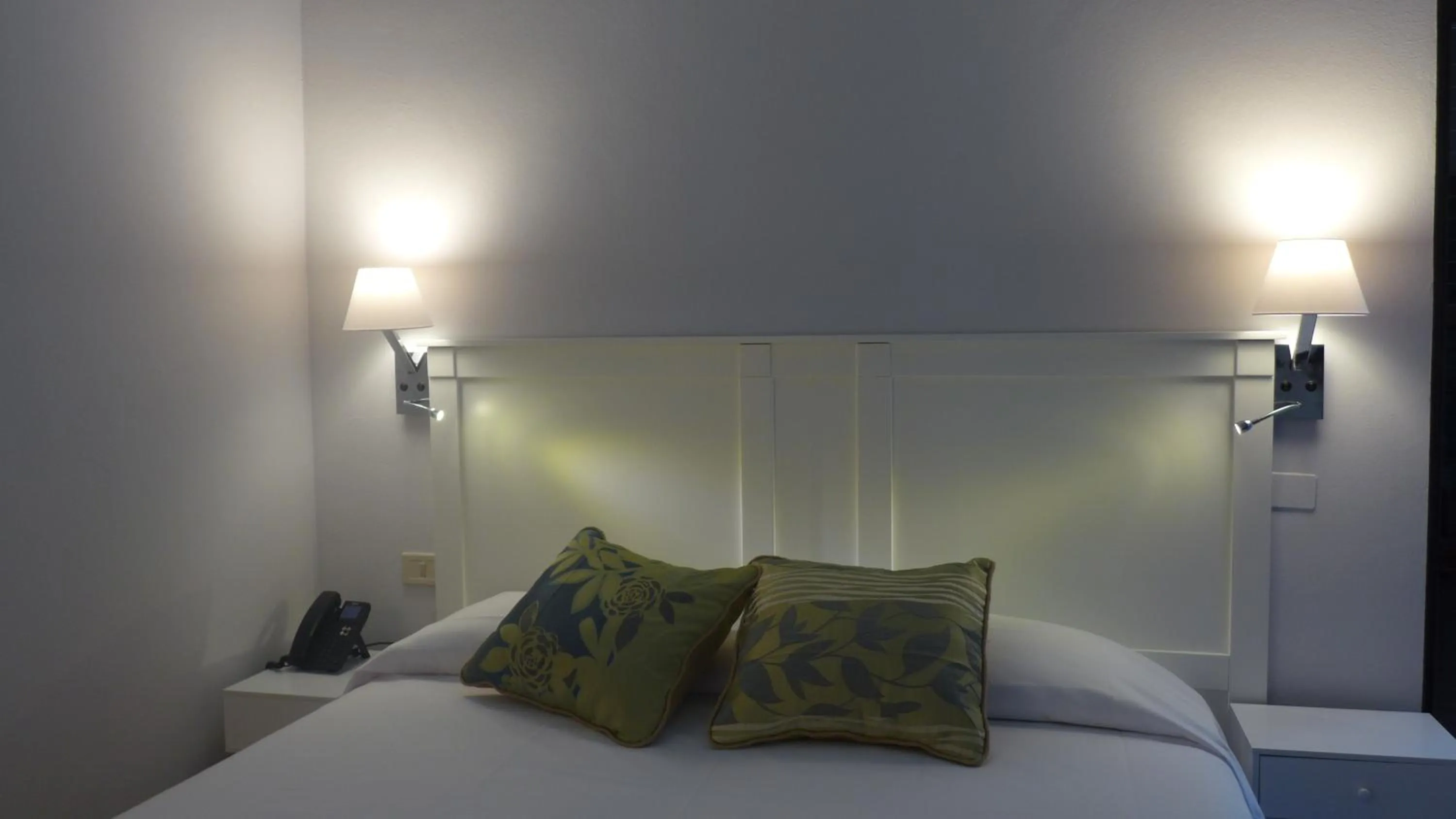 Photo of the whole room, Bed in Chiosi Country Club