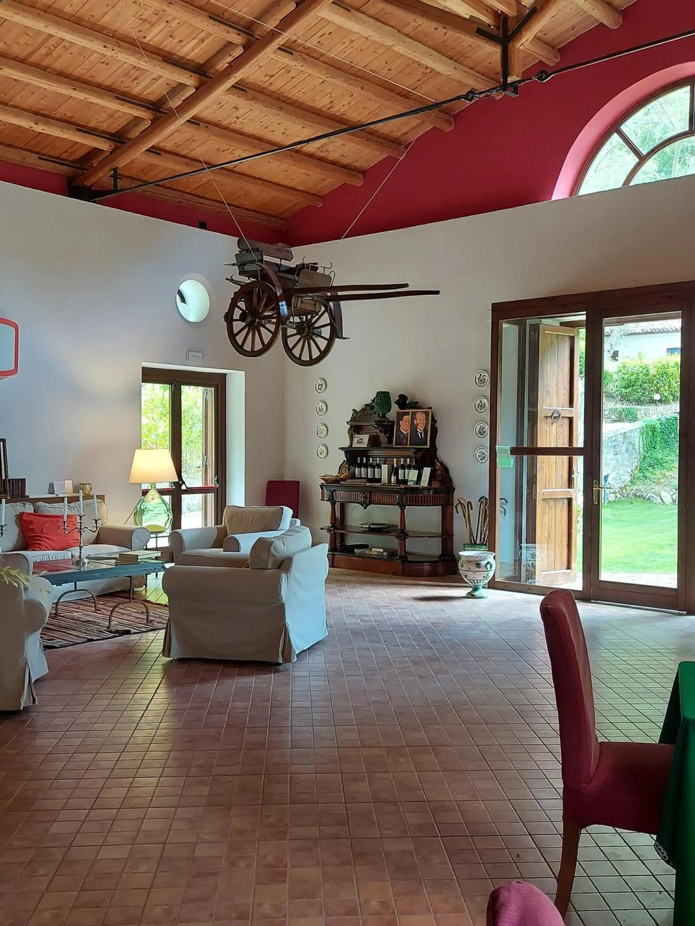 Communal lounge/ TV room in Chiosi Country Club