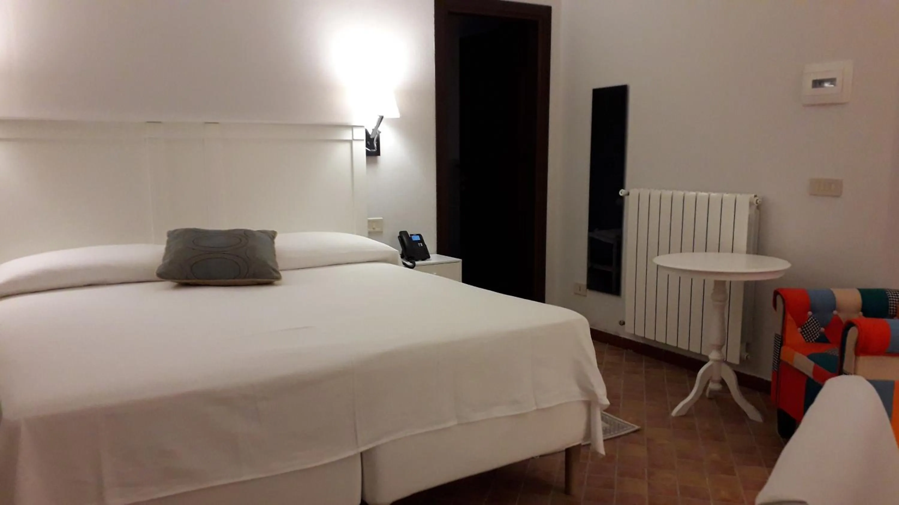 Bedroom, Bed in Chiosi Country Club