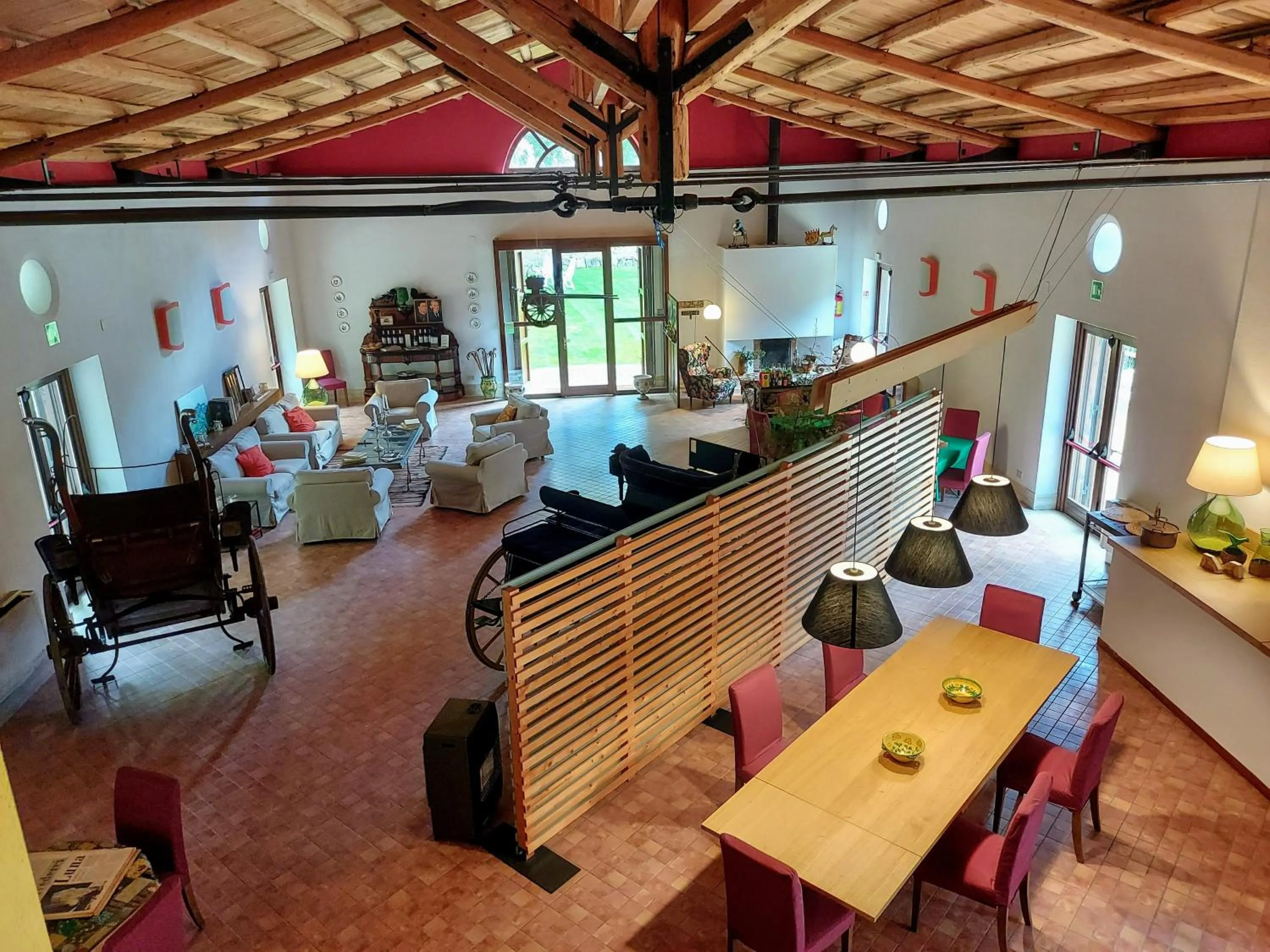 Restaurant/places to eat in Chiosi Country Club