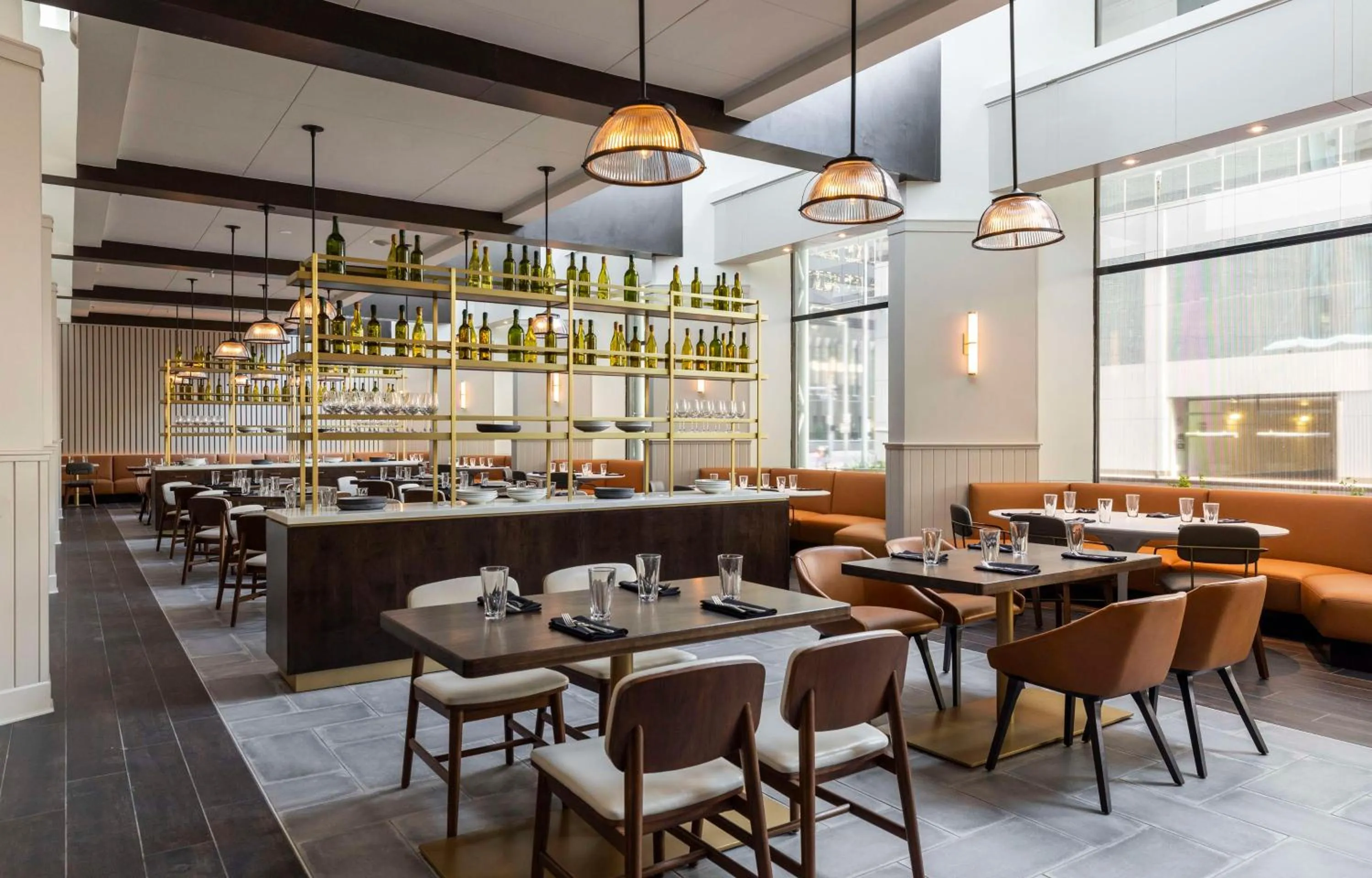 Restaurant/places to eat in Hyatt Regency Houston Downtown