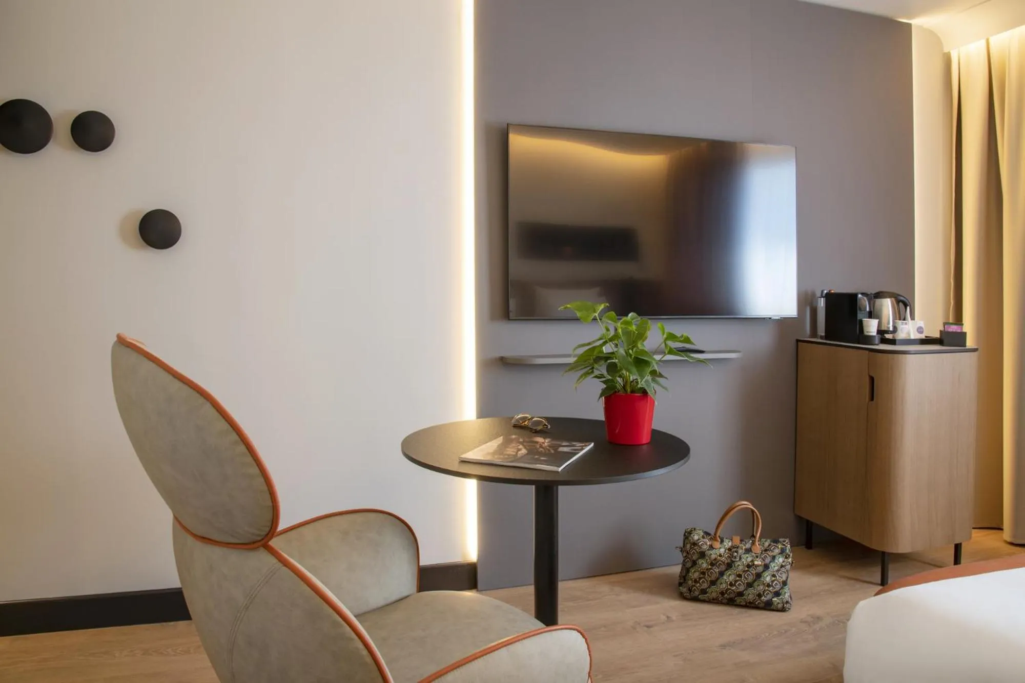 Bed in Novotel Nice Arenas Aeroport