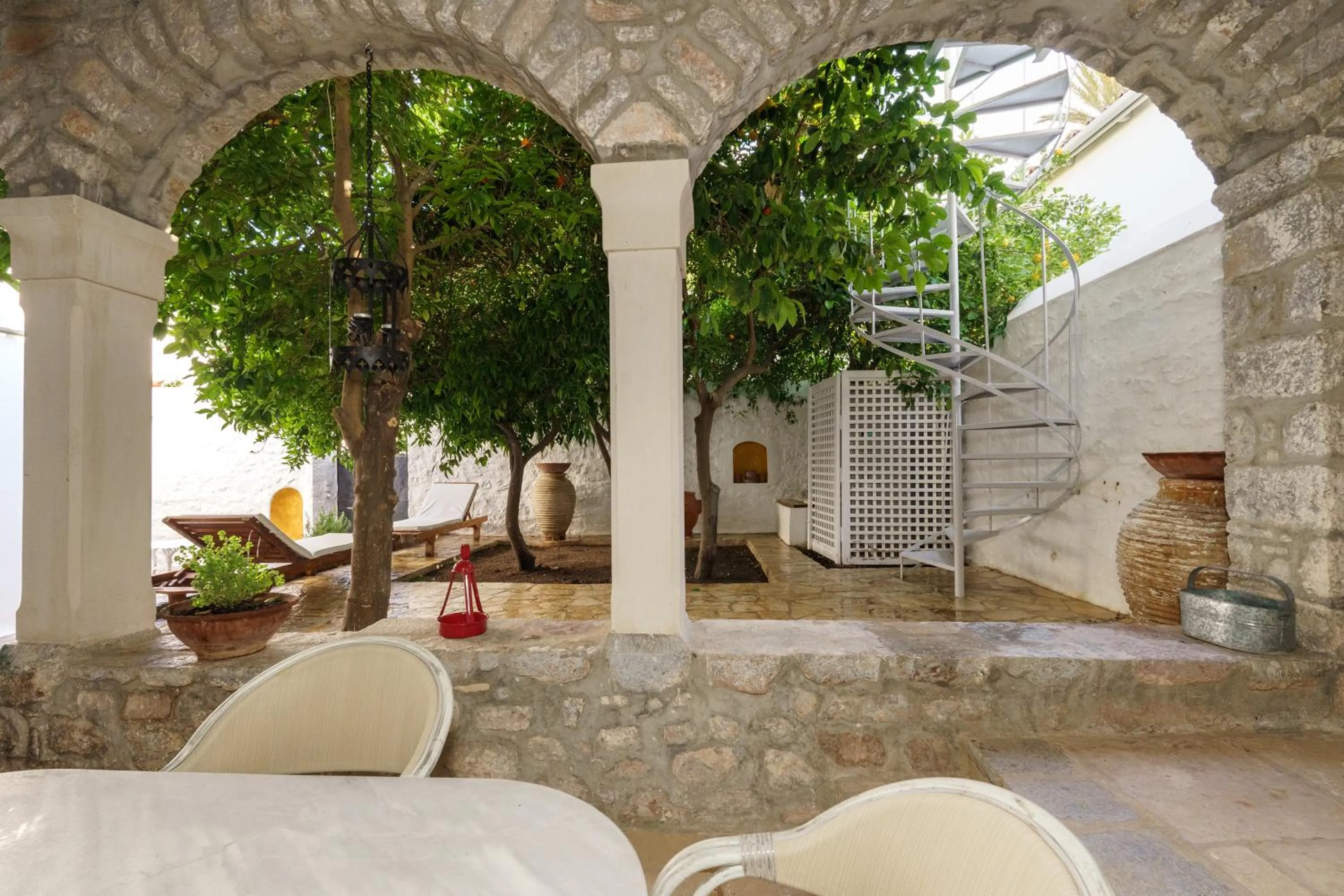 Garden in LIVIN Hydra Garden Suite