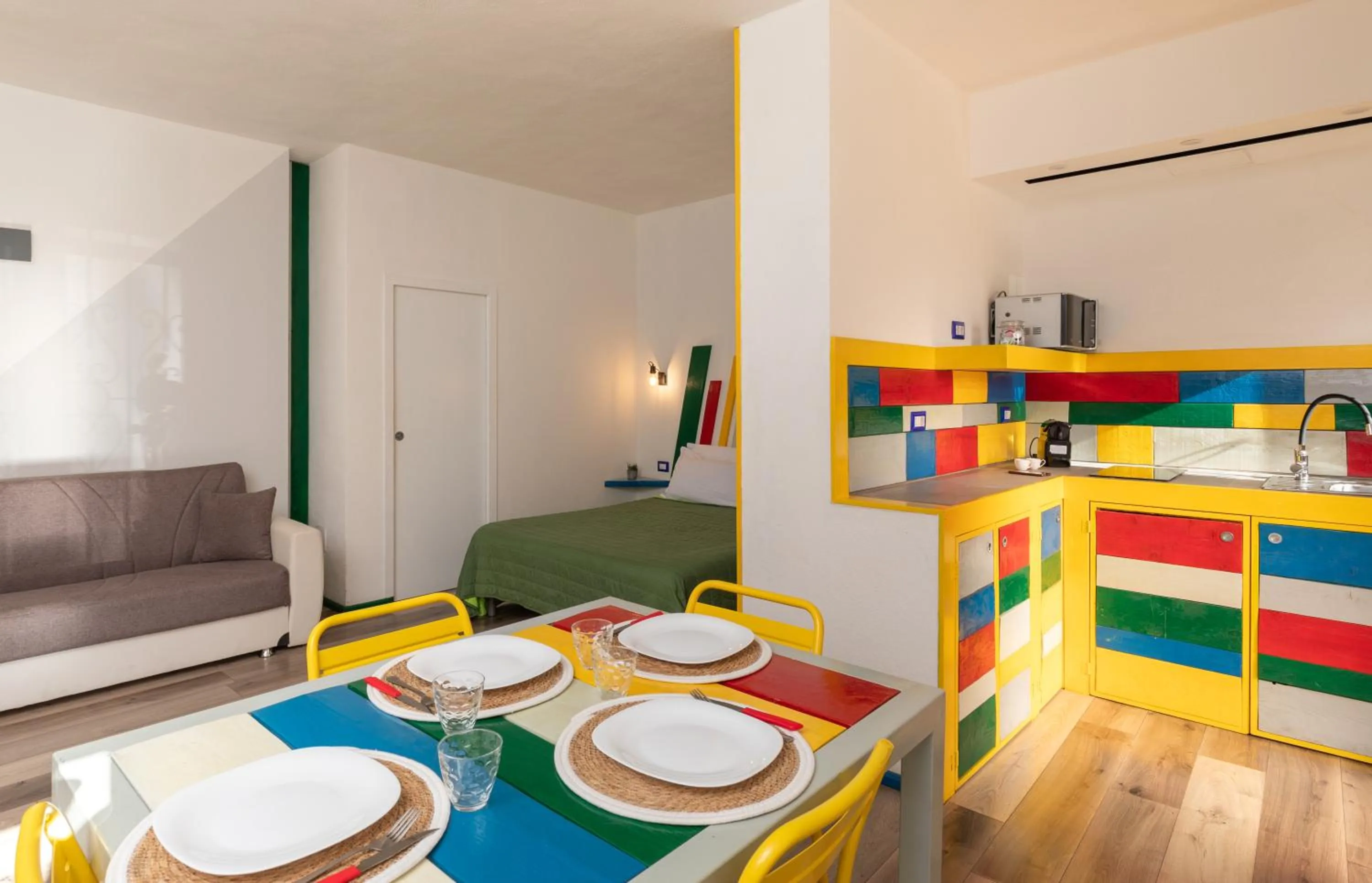 Photo of the whole room in OlbiaLoft