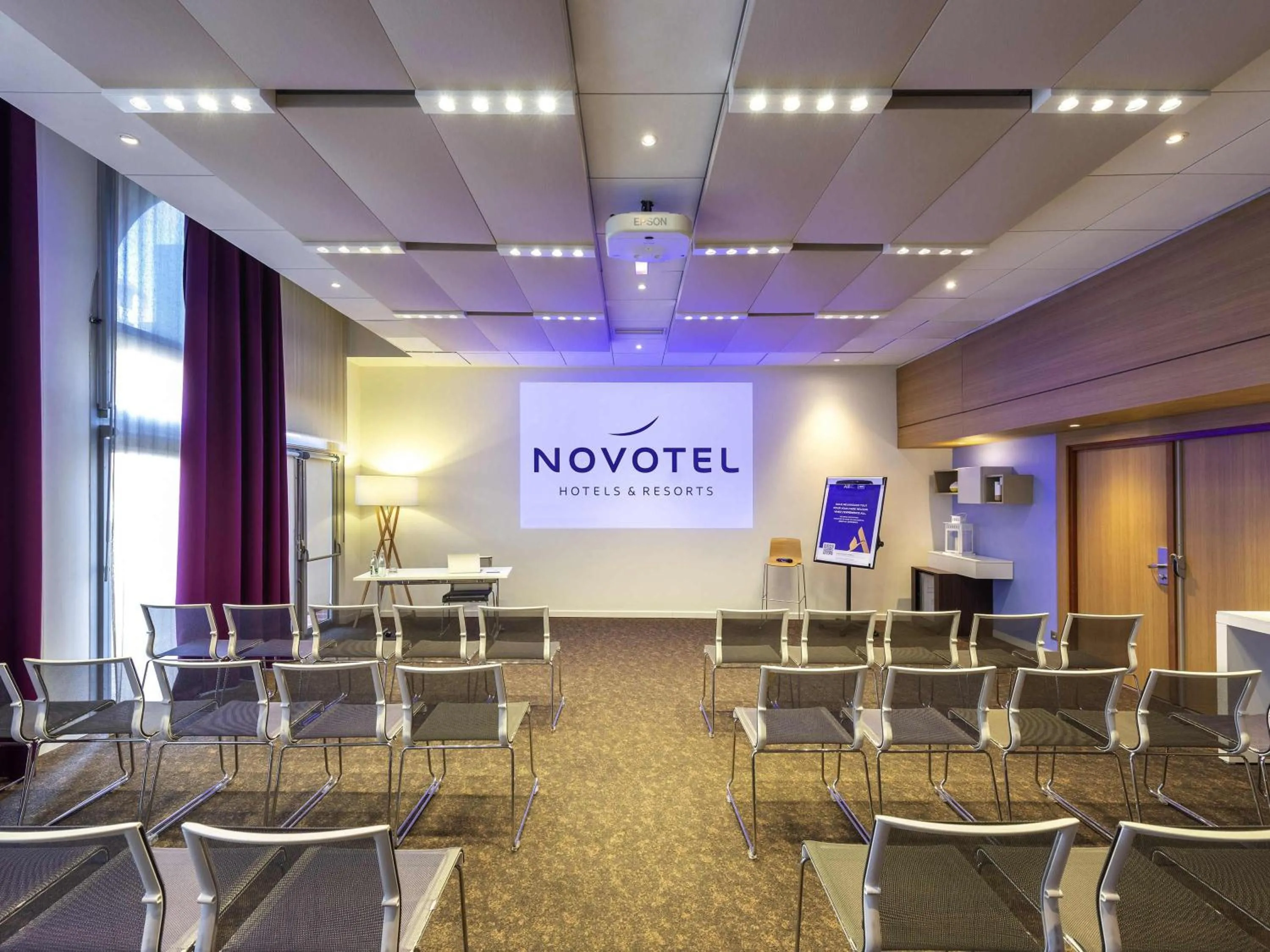 Meeting/conference room in Novotel Toulouse Centre Compans Caffarelli
