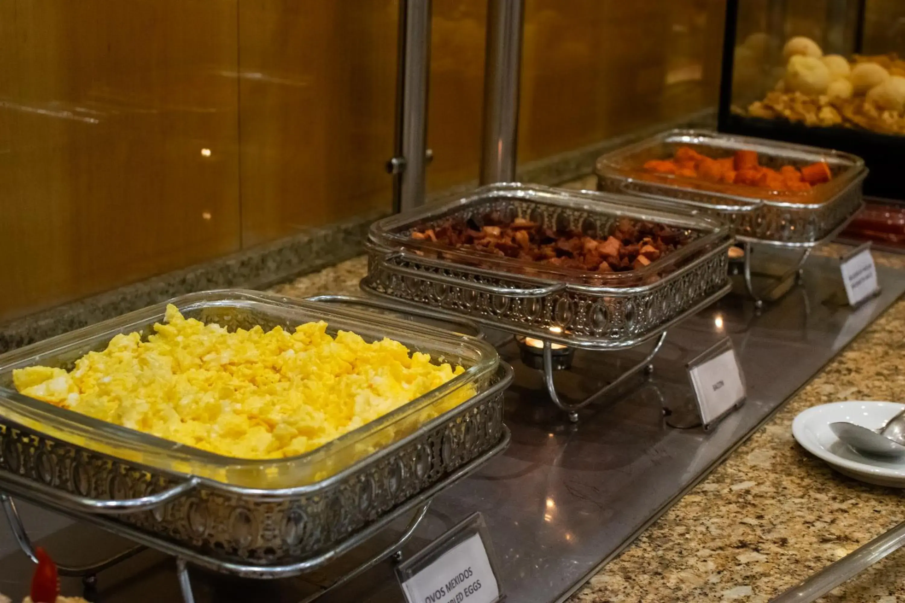 Buffet breakfast in New Life Piracicaba by Atlantica Buffet breakfast in New Life Piracicaba by Atlantica