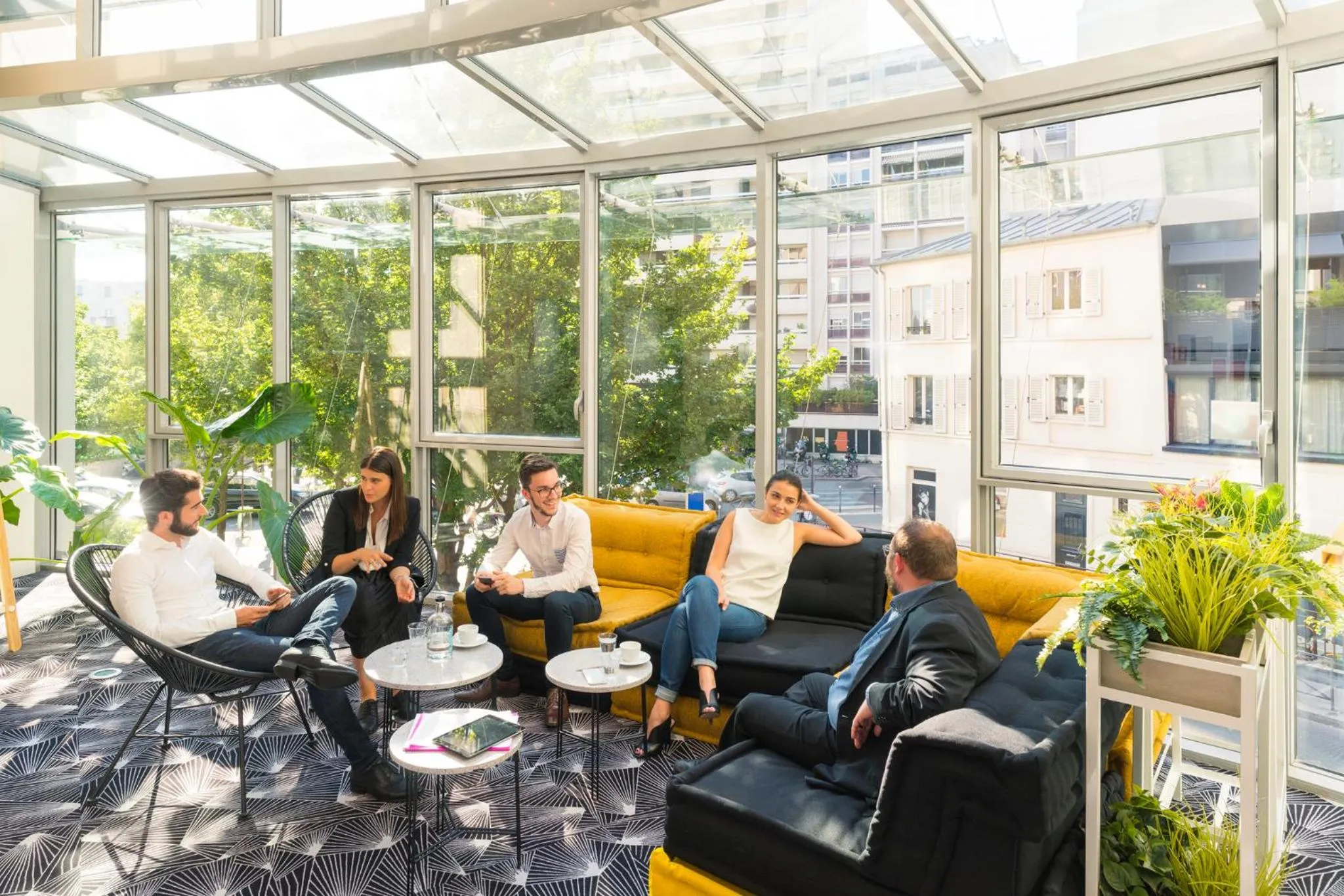 People in Novotel Paris Centre Gare Montparnasse