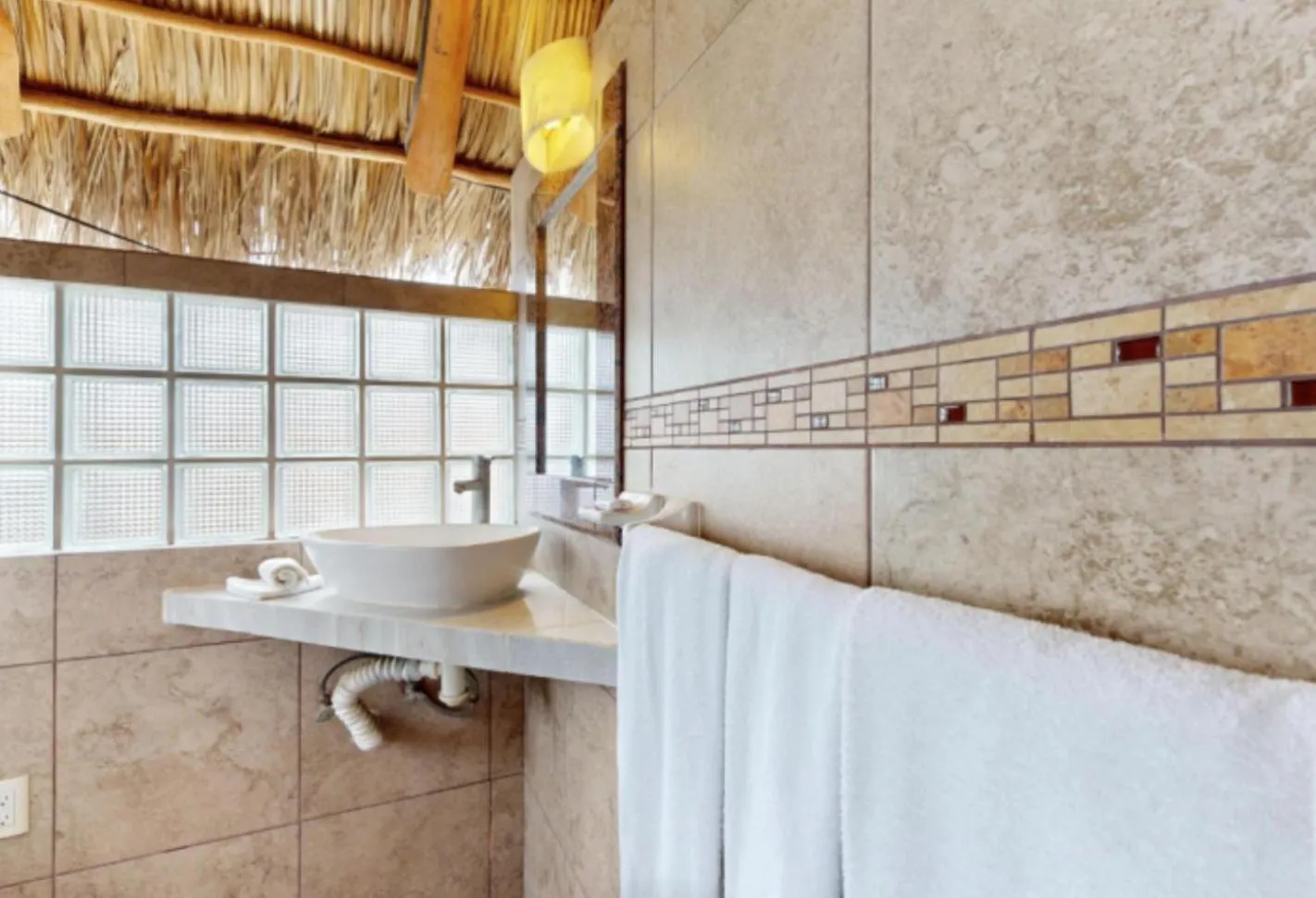 Aventura Pacifico Boutique Suites & Villas