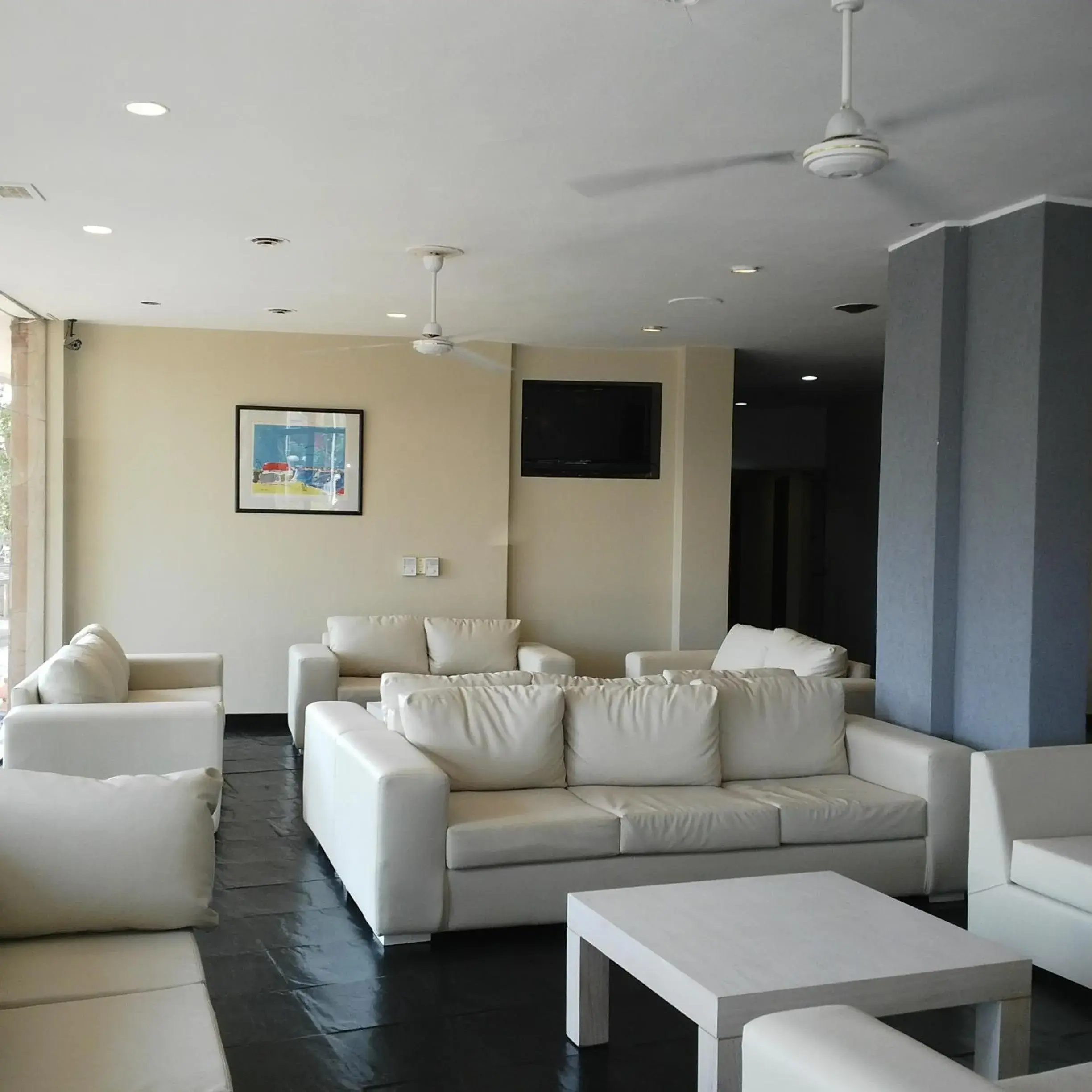 Lobby or reception in Hotel El Libertador Lobby or reception in Hotel El Libertador