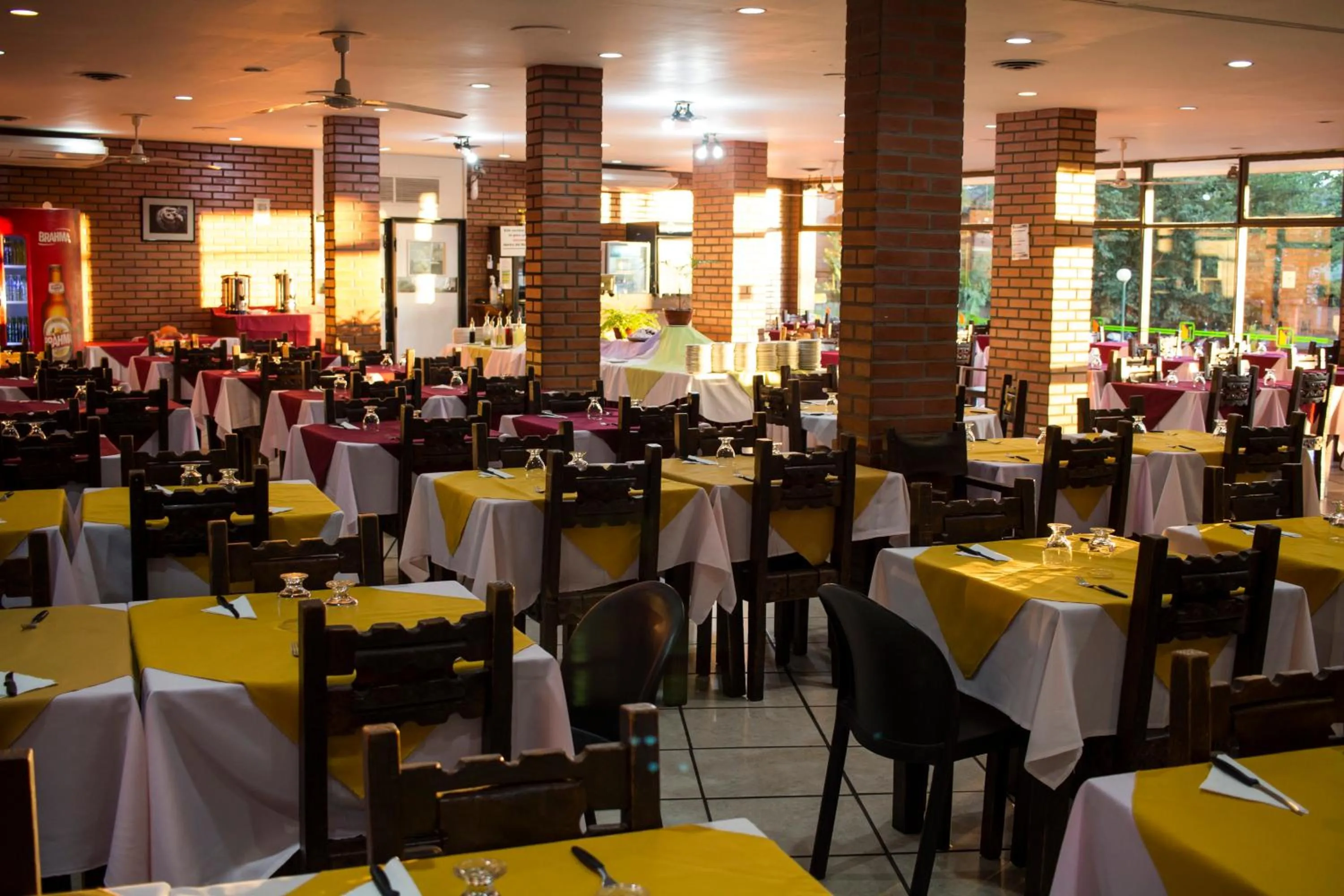 Restaurant/places to eat in Hotel El Libertador