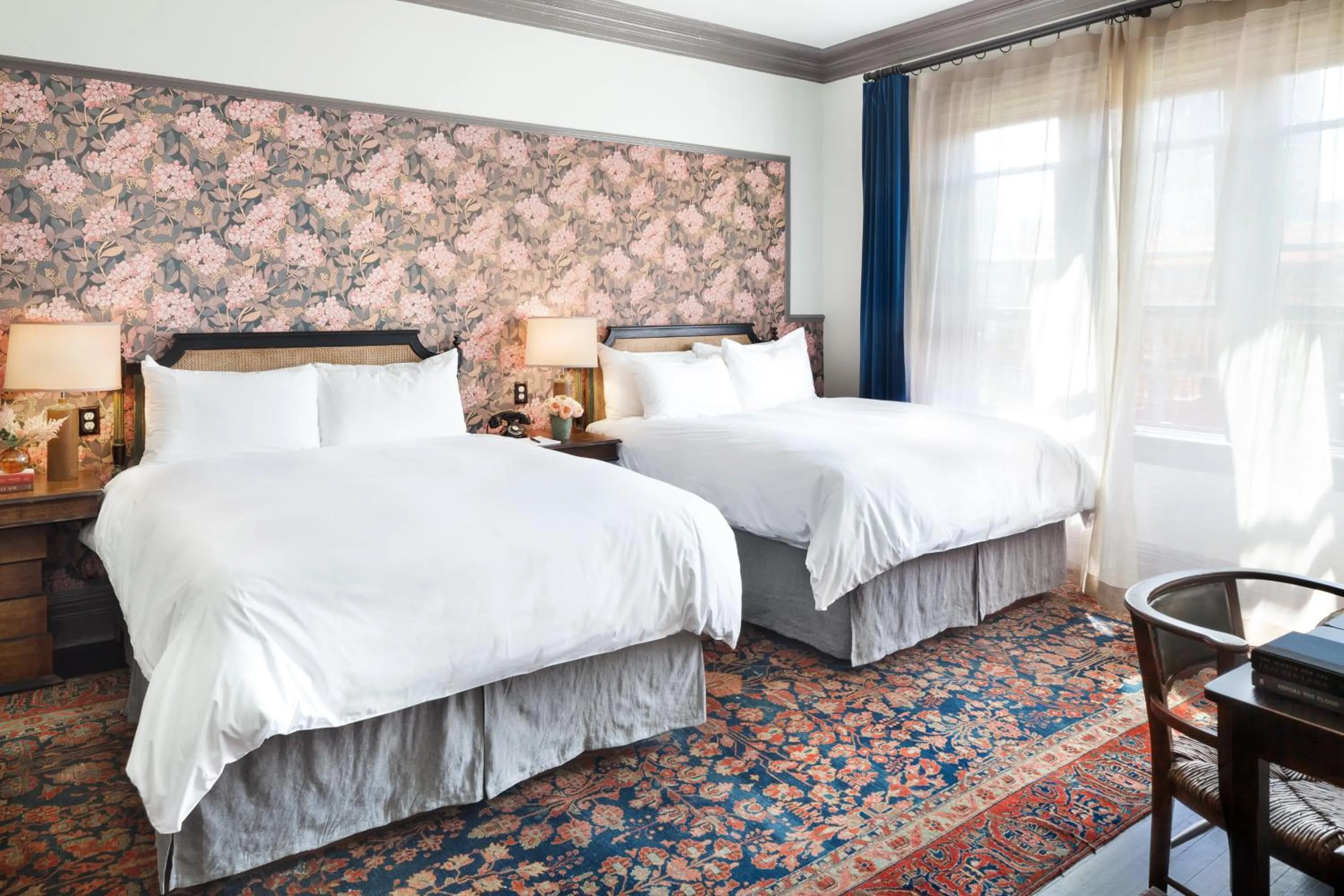 Photo of the whole room, Bed in The High Line Hotel