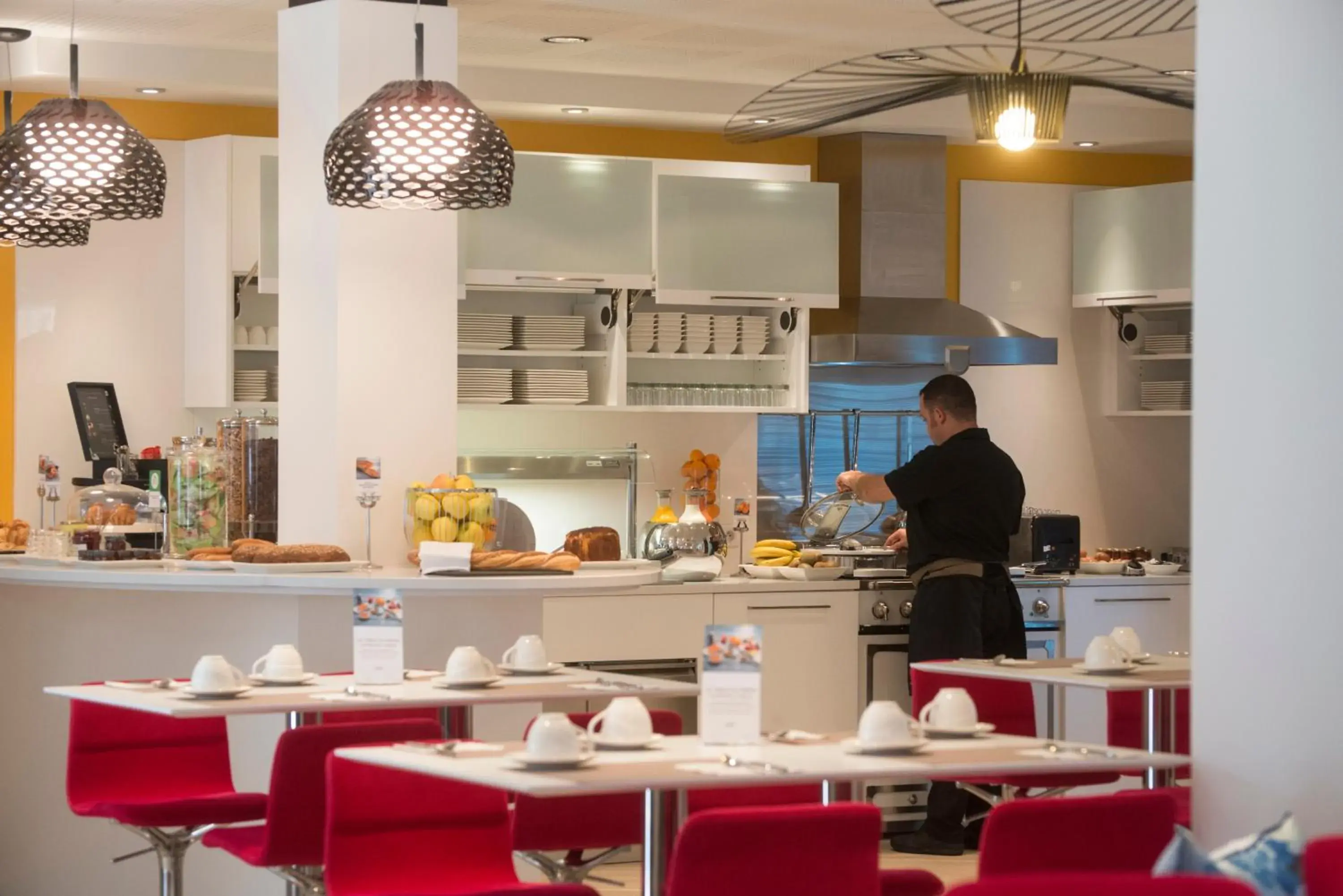 Restaurant/places to eat in Mercure Nice Centre Grimaldi Restaurant/places to eat in Mercure Nice Centre Grimaldi