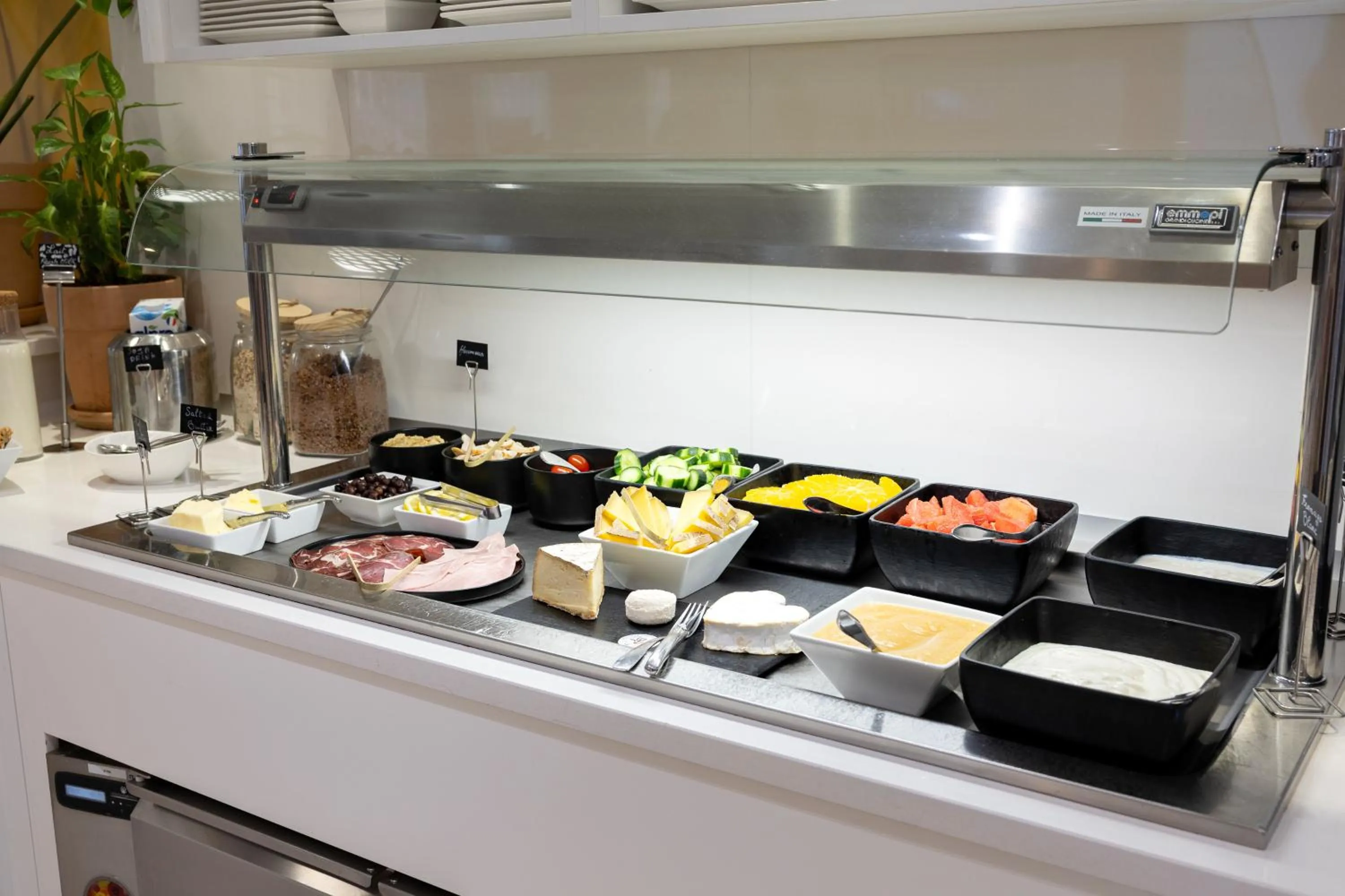 Buffet breakfast in Mercure Nice Centre Grimaldi