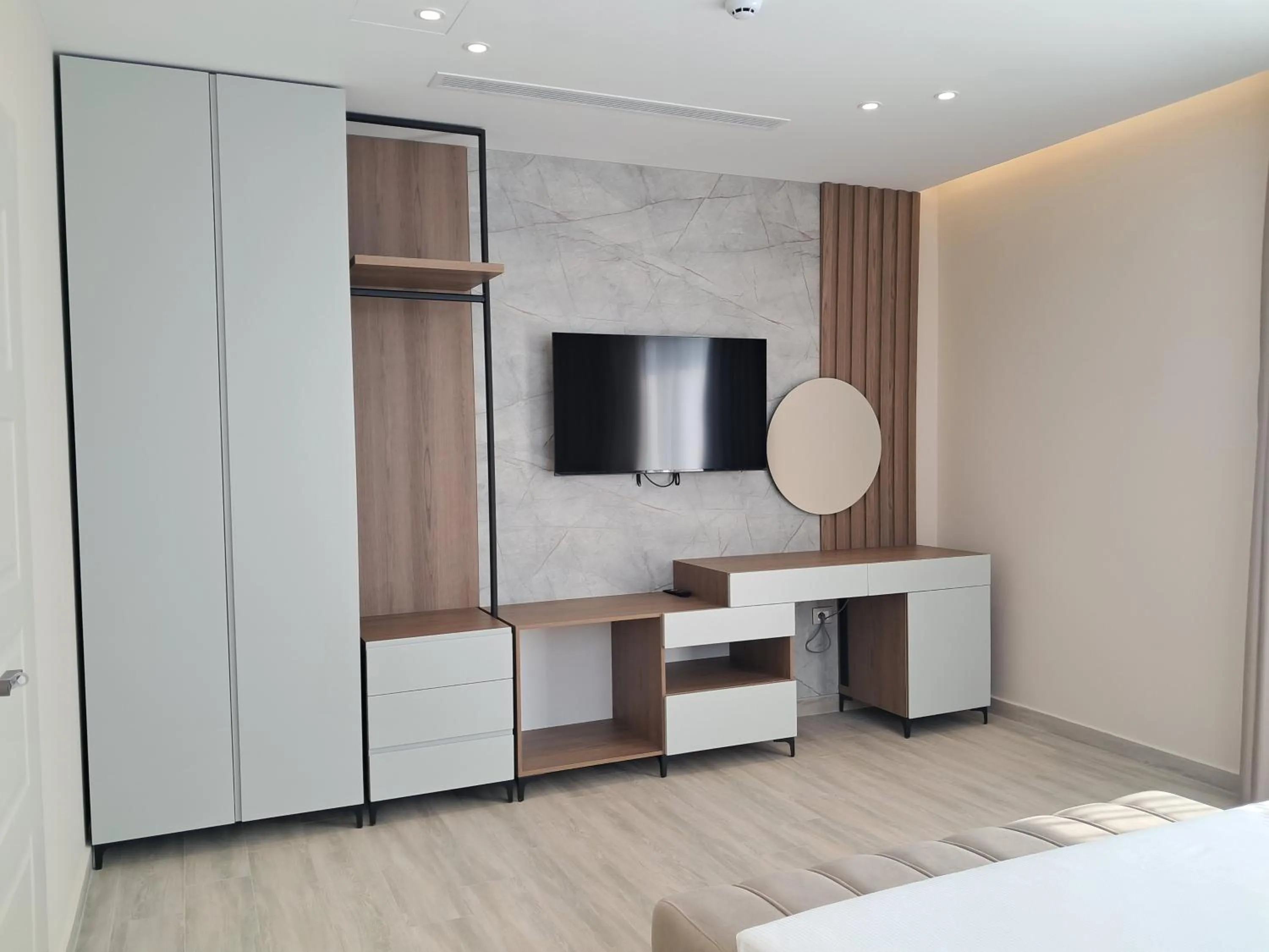 TV and multimedia in Hotel Roalb