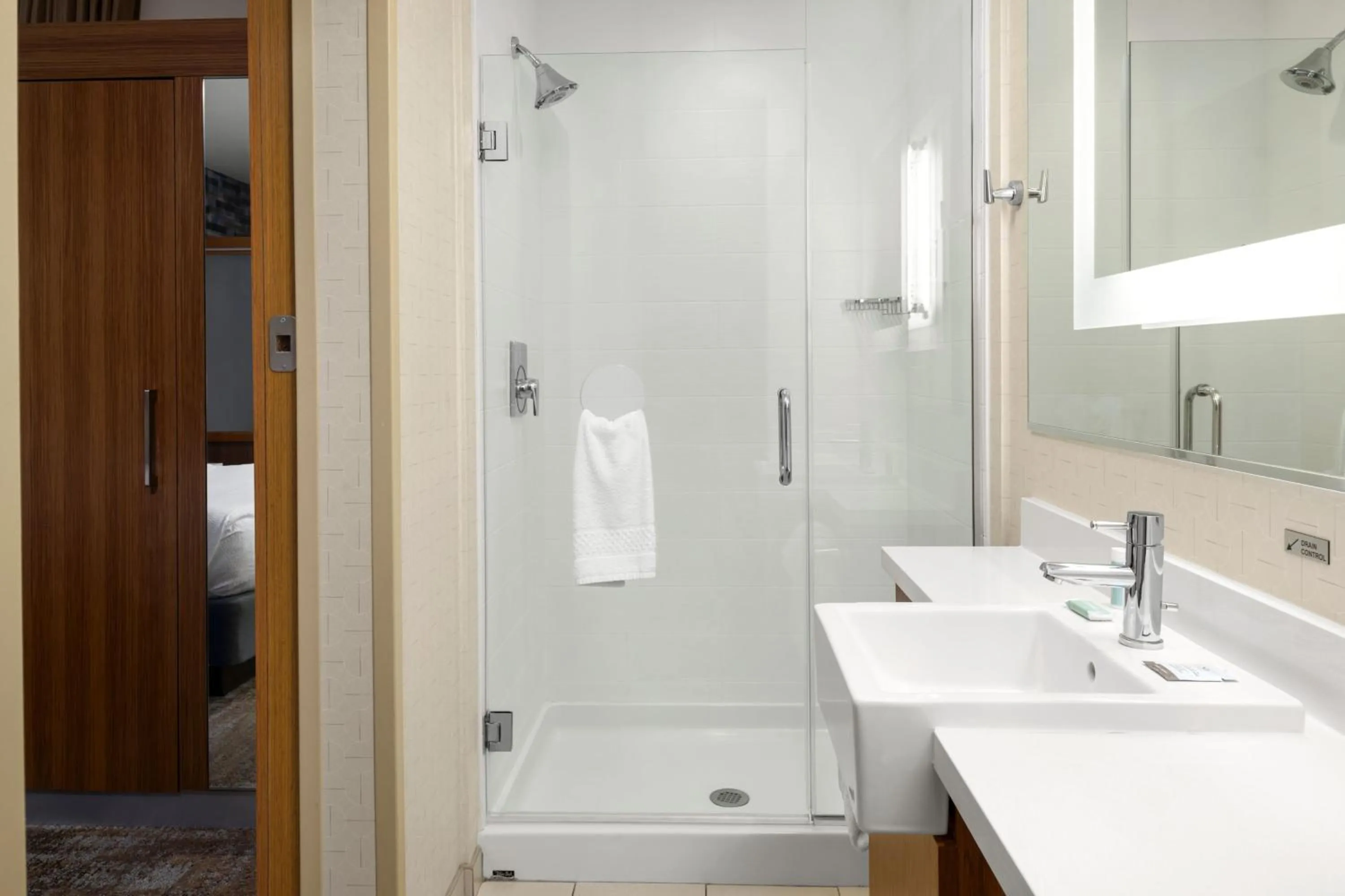 Bathroom in SpringHill Suites Coeur d'Alene