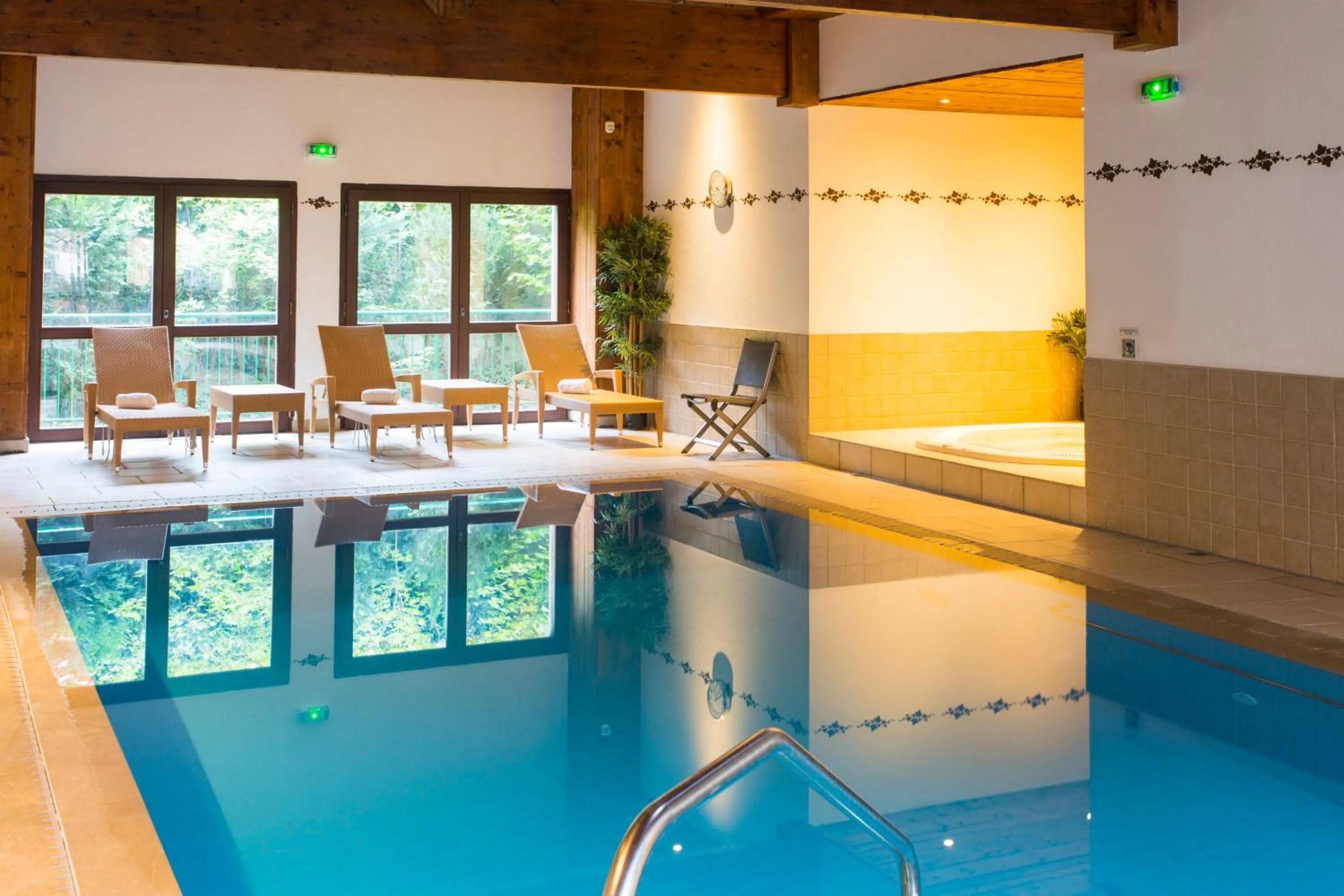 Hot Tub in Le Domaine de Rouffach