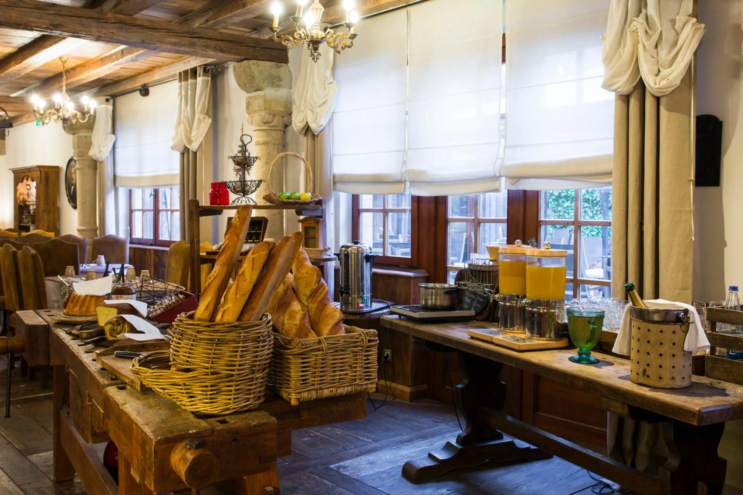 Buffet breakfast in Le Domaine de Rouffach