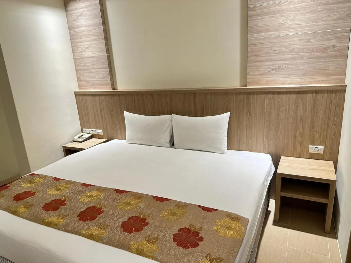 Bed in East Town 26 Hotel