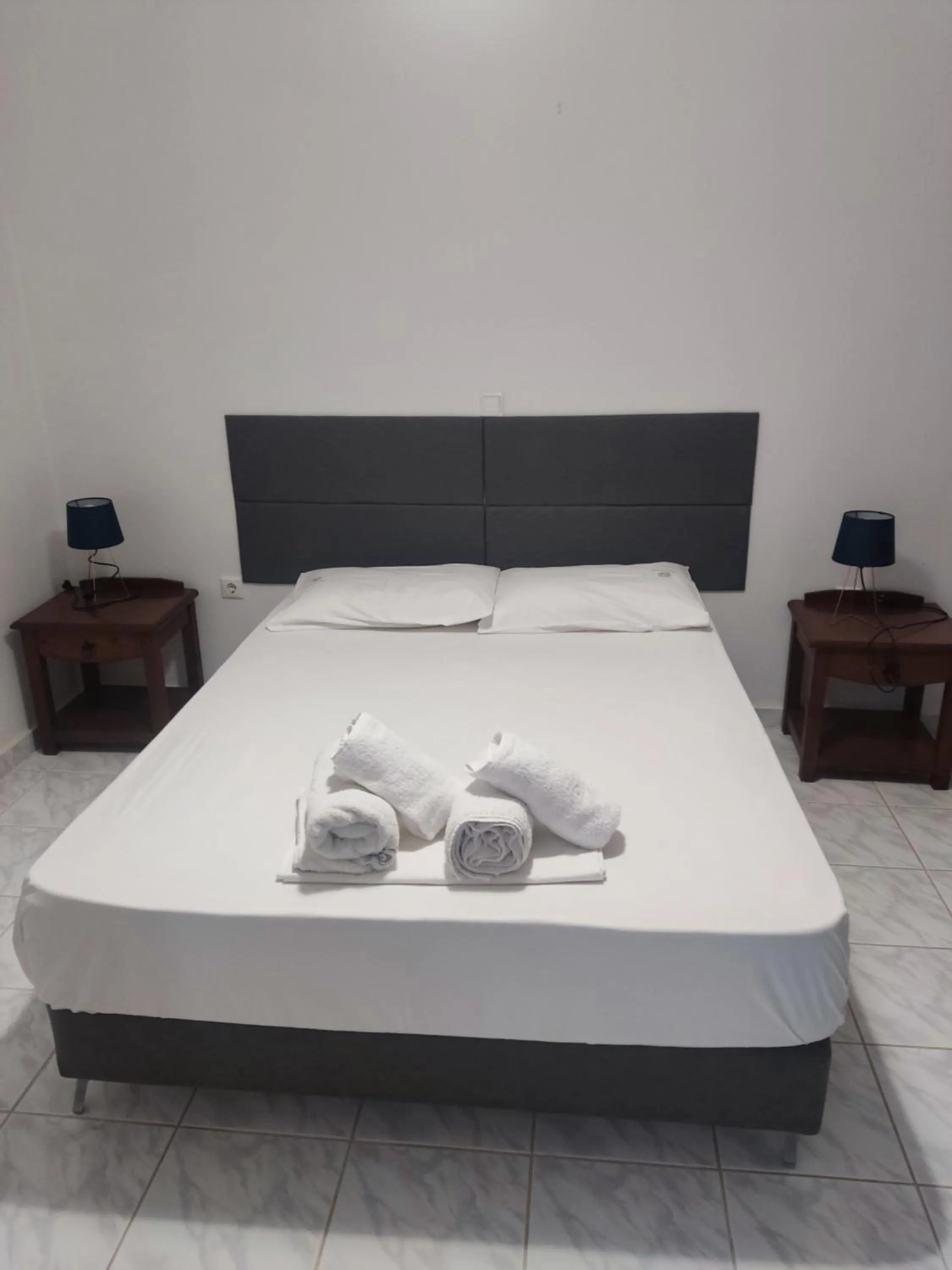 ThalaSEA Apartments