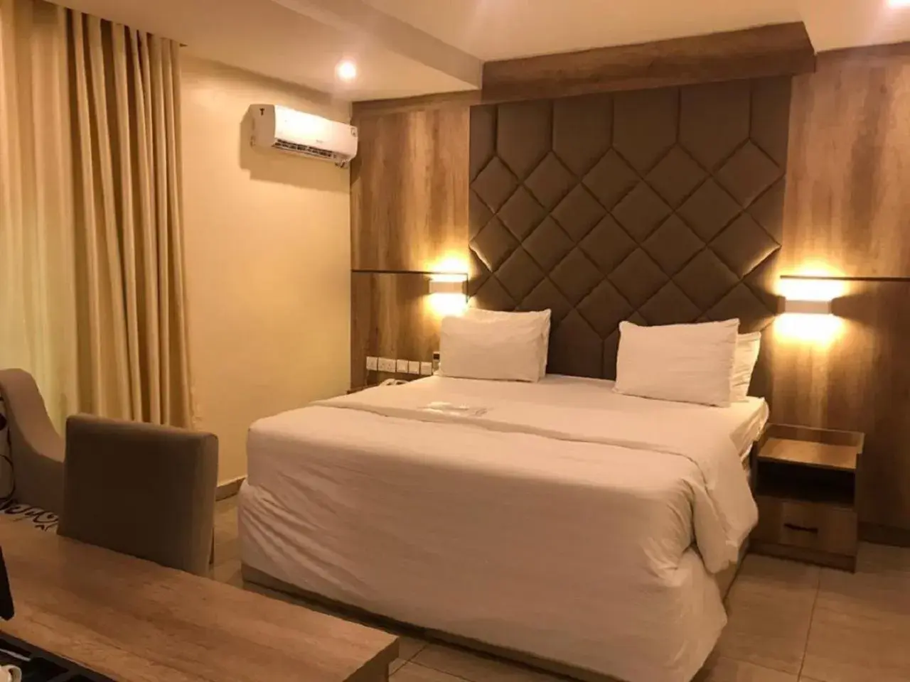 Bed in Lit Suites Bed in Lit Suites