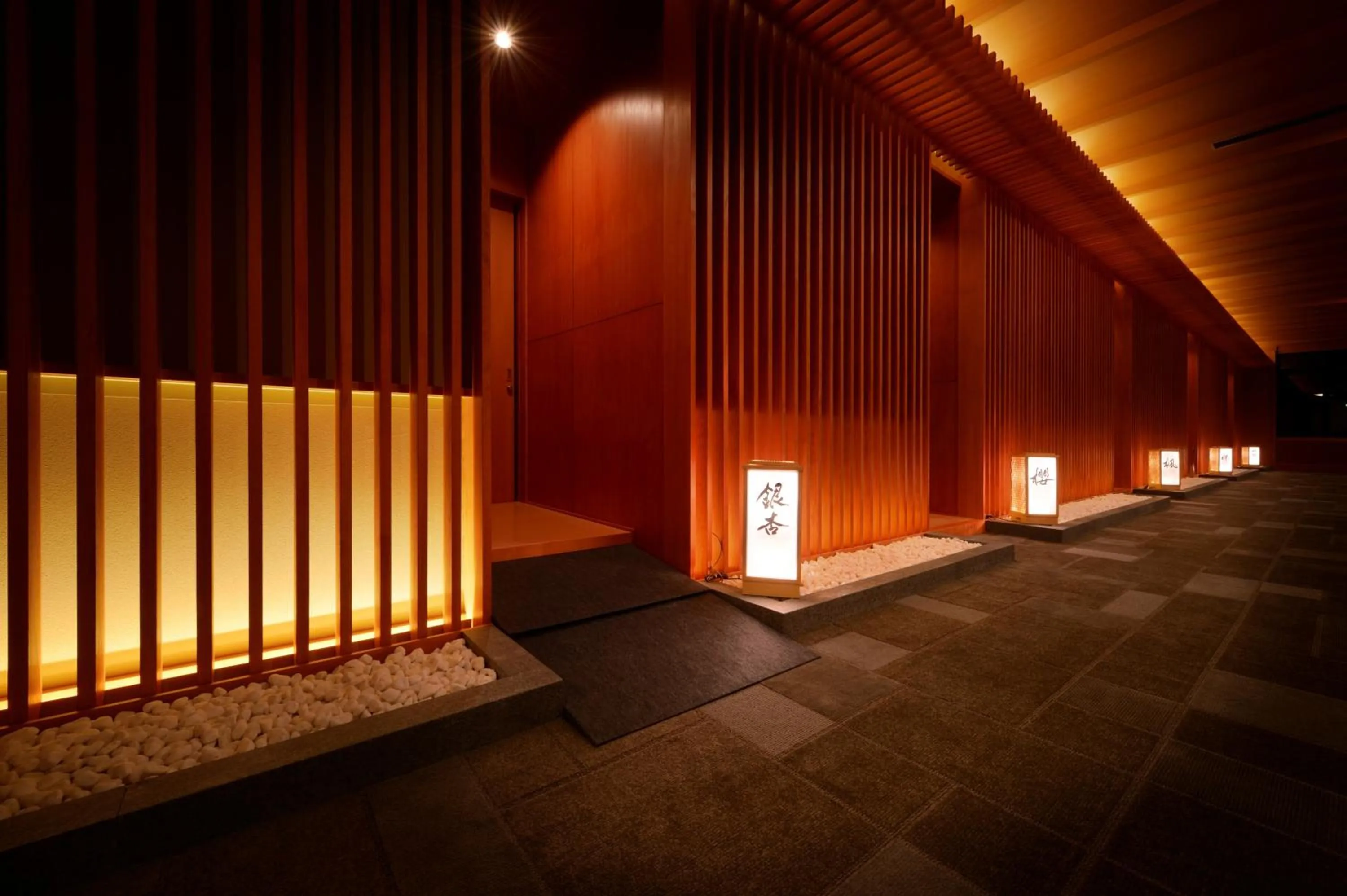 Area and facilities in Yukaen