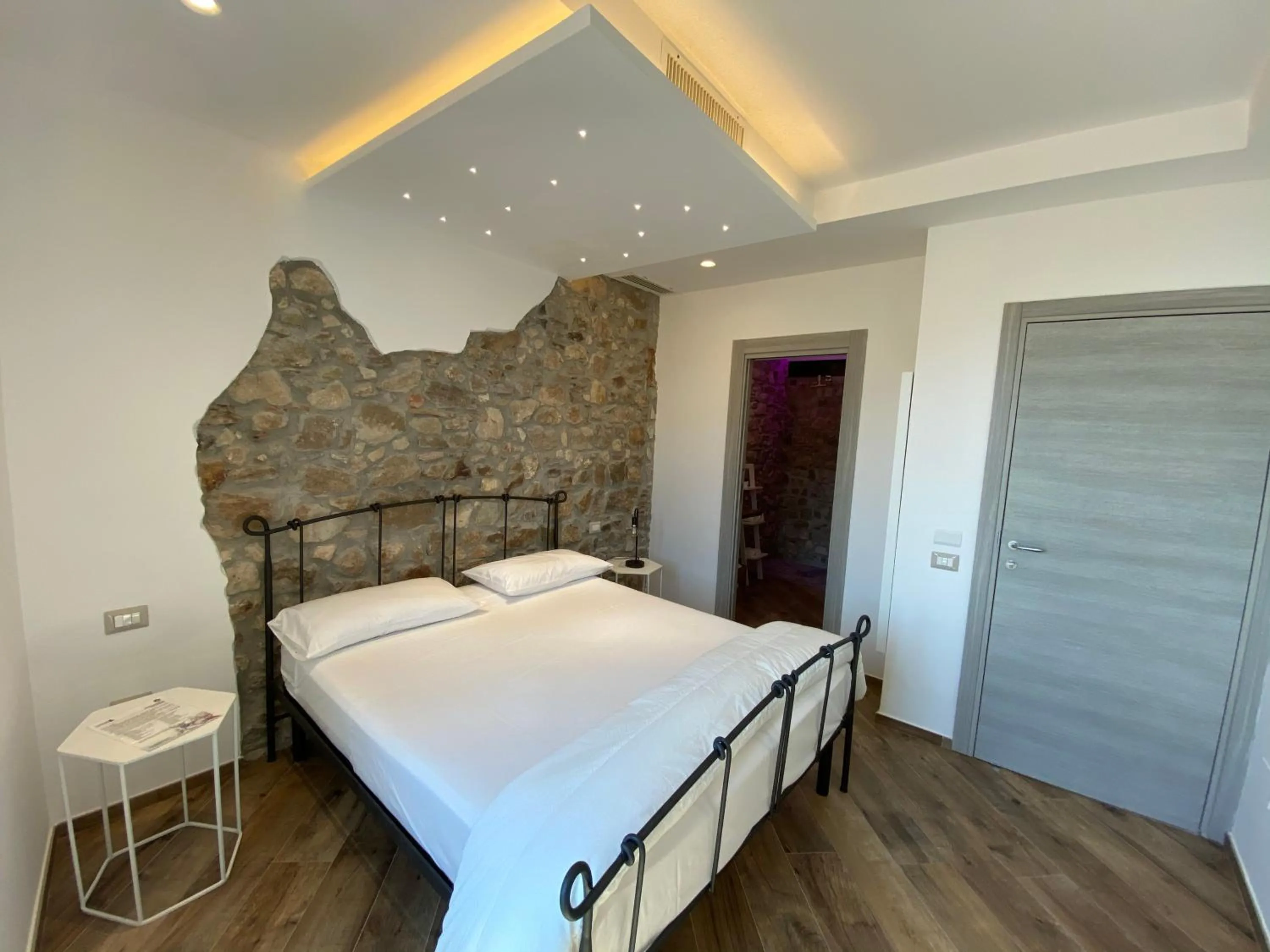 Bedroom, Bed in L'Orologio Bed & Breakfast