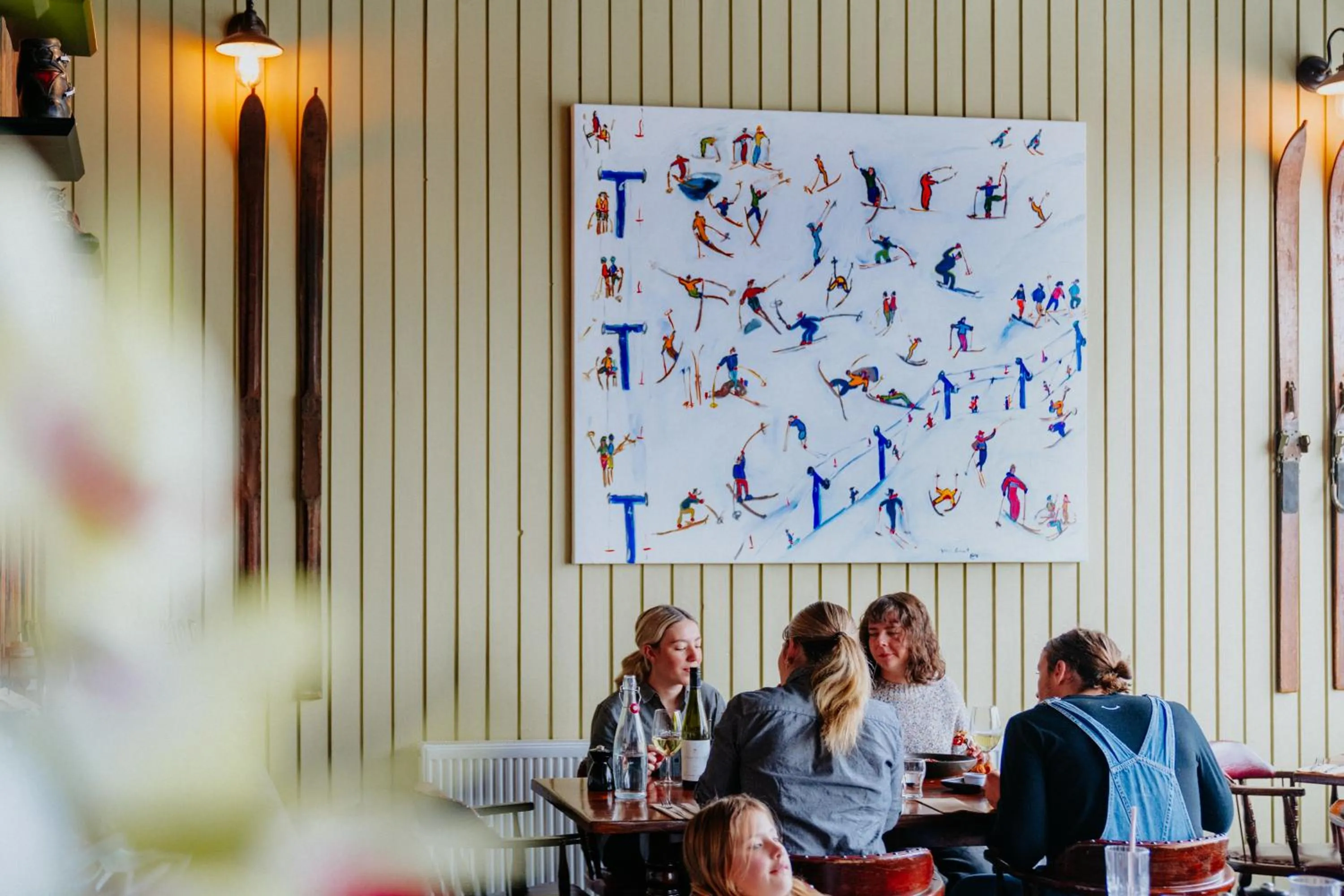Restaurant/places to eat in Falls Creek Hotel