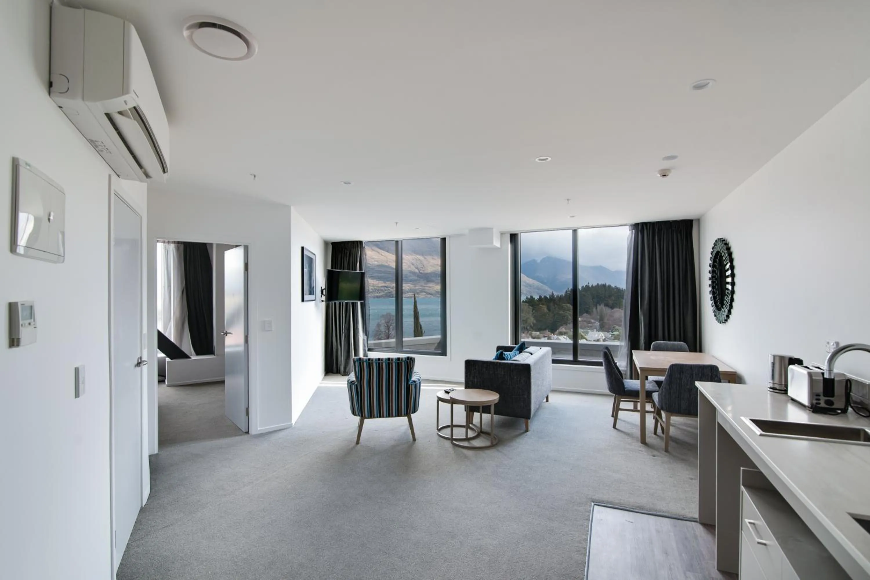 Natural landscape in Ramada by Wyndham Queenstown Central