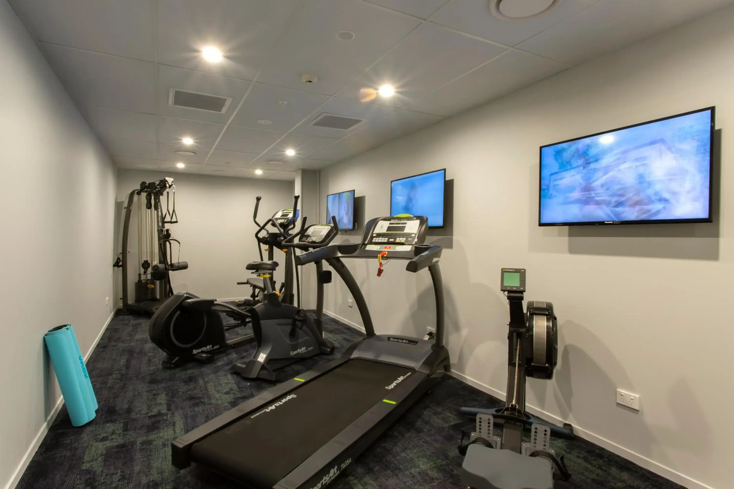 Fitness centre/facilities in Ramada by Wyndham Queenstown Central Fitness centre/facilities in Ramada by Wyndham Queenstown Central