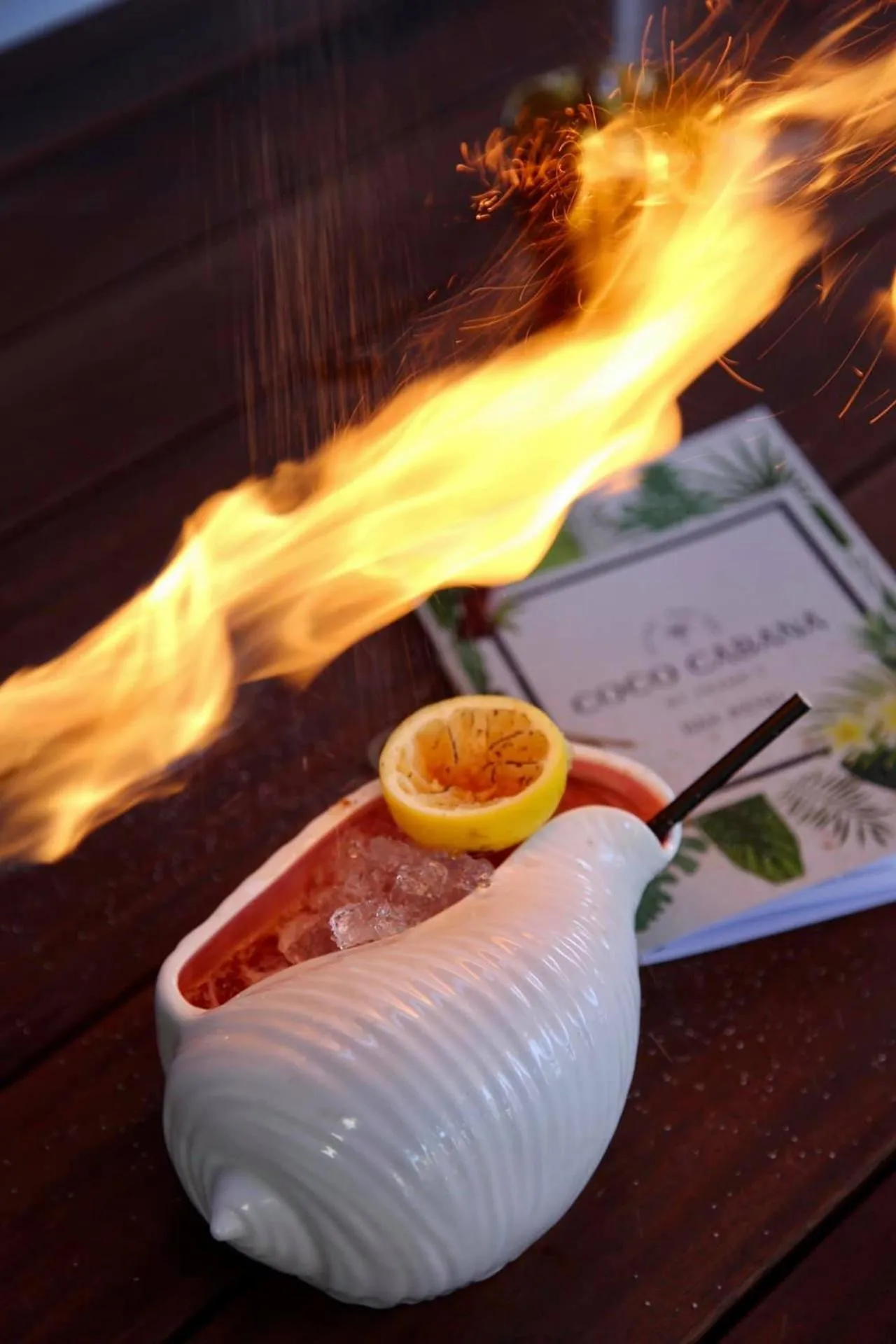 Lounge or bar in Ramada by Wyndham Queenstown Central