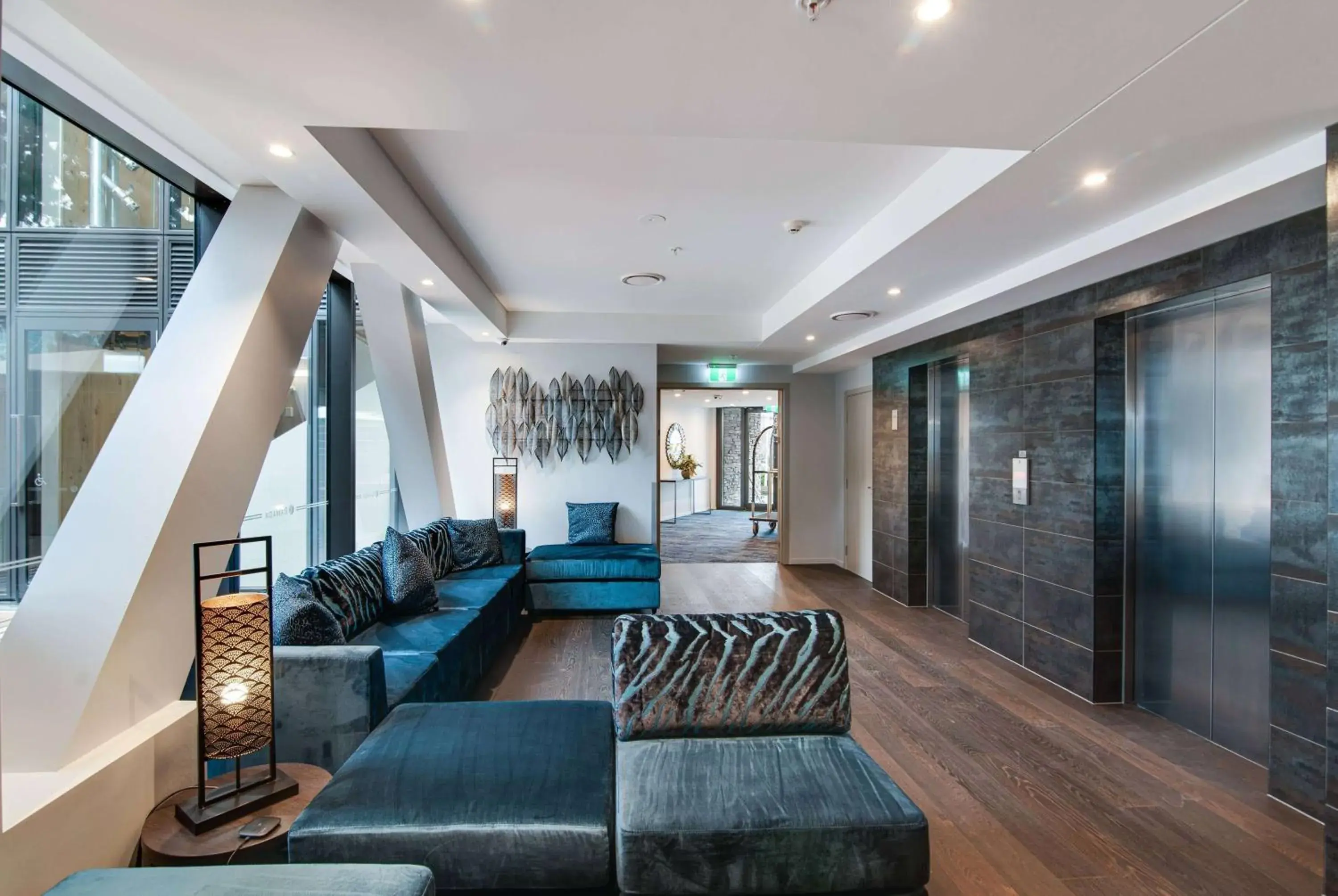 Lobby or reception in Ramada by Wyndham Queenstown Central Lobby or reception in Ramada by Wyndham Queenstown Central